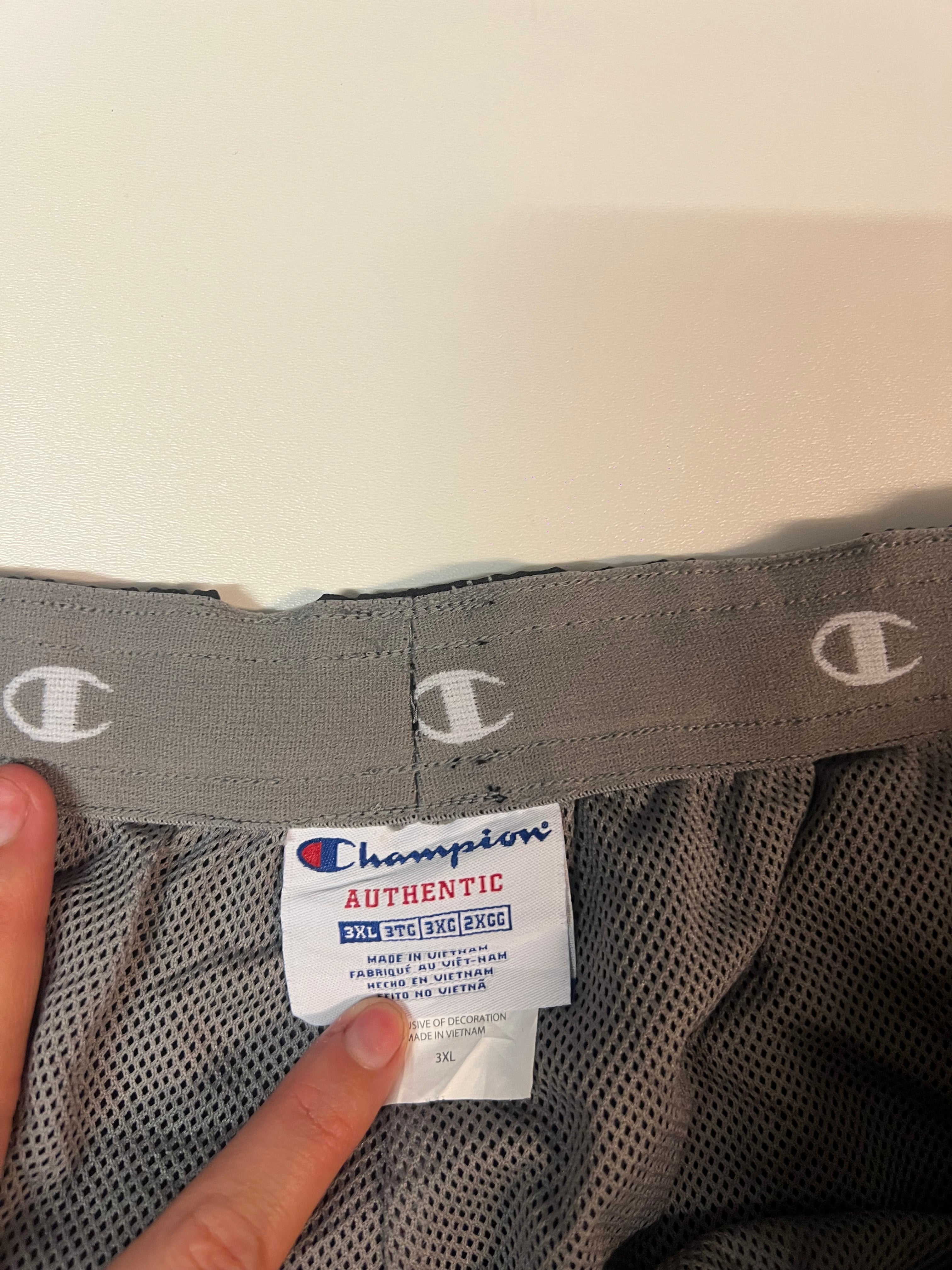 Vintage Champion Trackpants - Baggy Fit XXXL (Fits Like XL) - 1864 Collection - Perfect for Streetwear, Casual Outfits & Retro Fashion