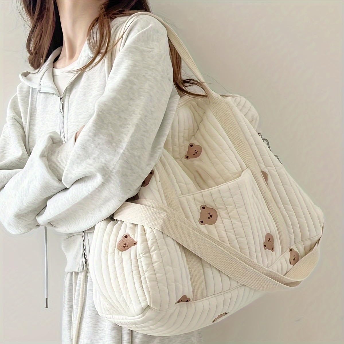 Quilted Duffle Bag for Women - Floral Print Weekender Travel Bag, Cotton Diaper Tote Bag for Gym, Beach & Overnight Trips | Cute & Spacious Carry-On Luggage