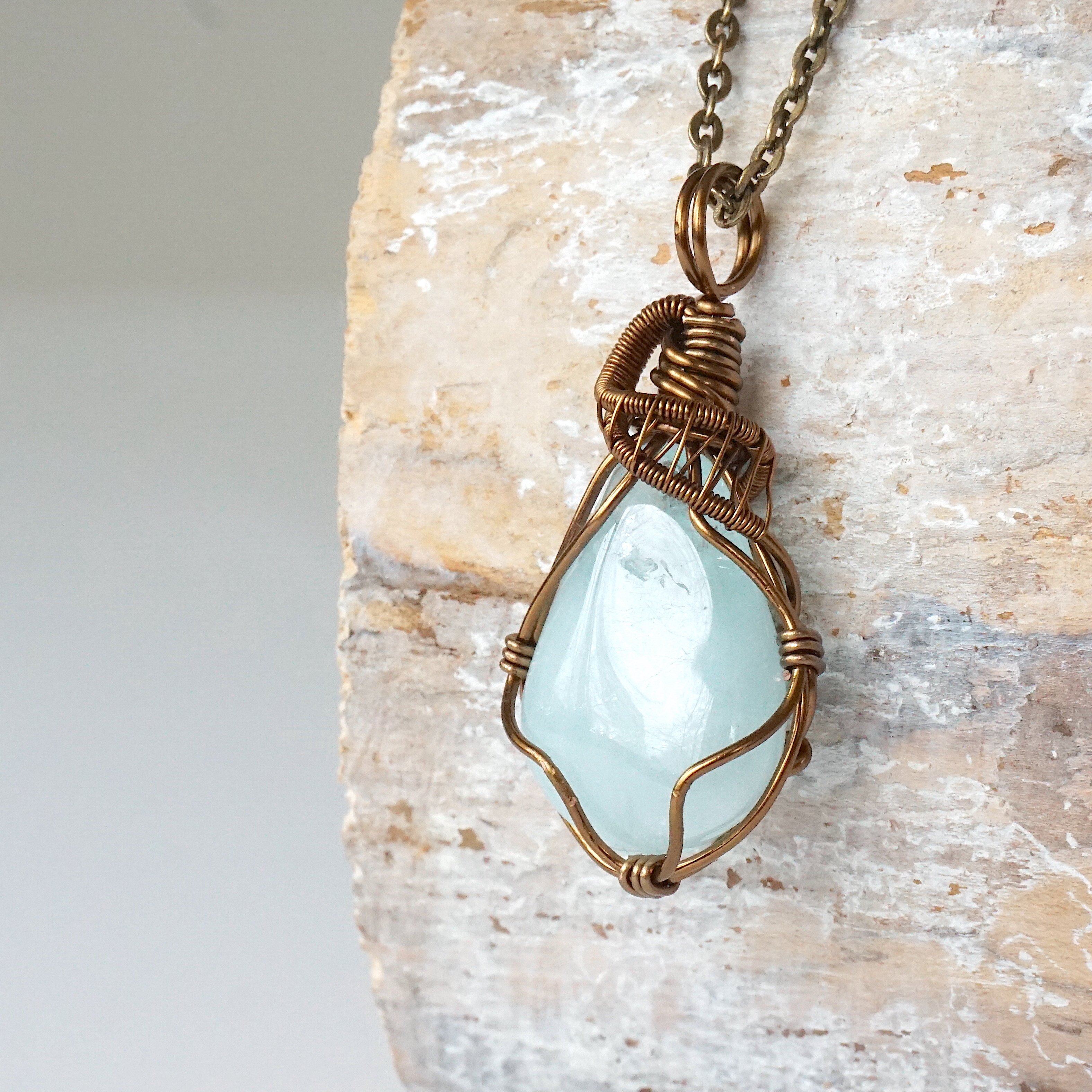 Natural Raw Aquamarine Crystal Pendant Necklace in Antique Bronze - Healing Stone Jewelry for Women, Spiritual Gift, Boho Chic Style Accessory for Meditation, Yoga & Everyday Wear
