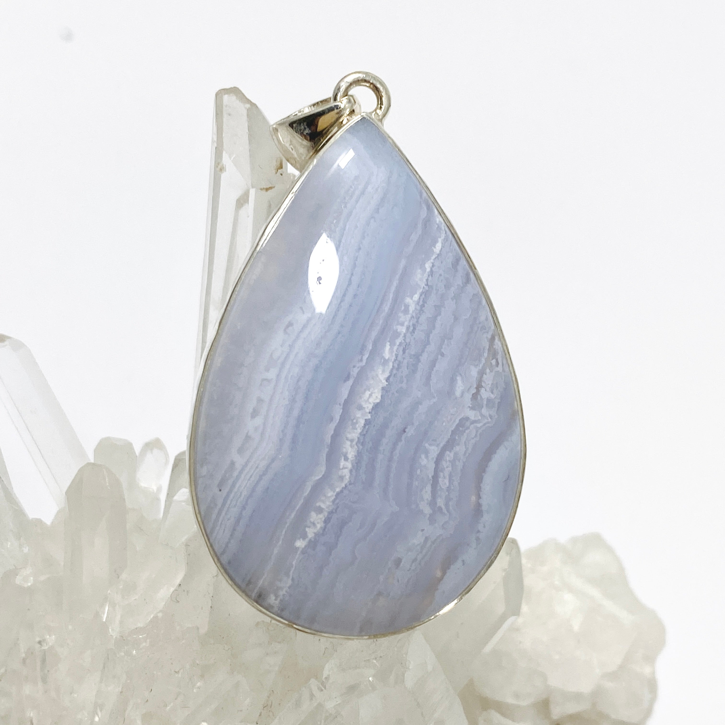 Blue Lace Agate Teardrop Cabochon Pendant in Hammered Silver Setting KPGJ4831 - Elegant Jewelry for Women, Perfect for Weddings, Parties & Special Occasions