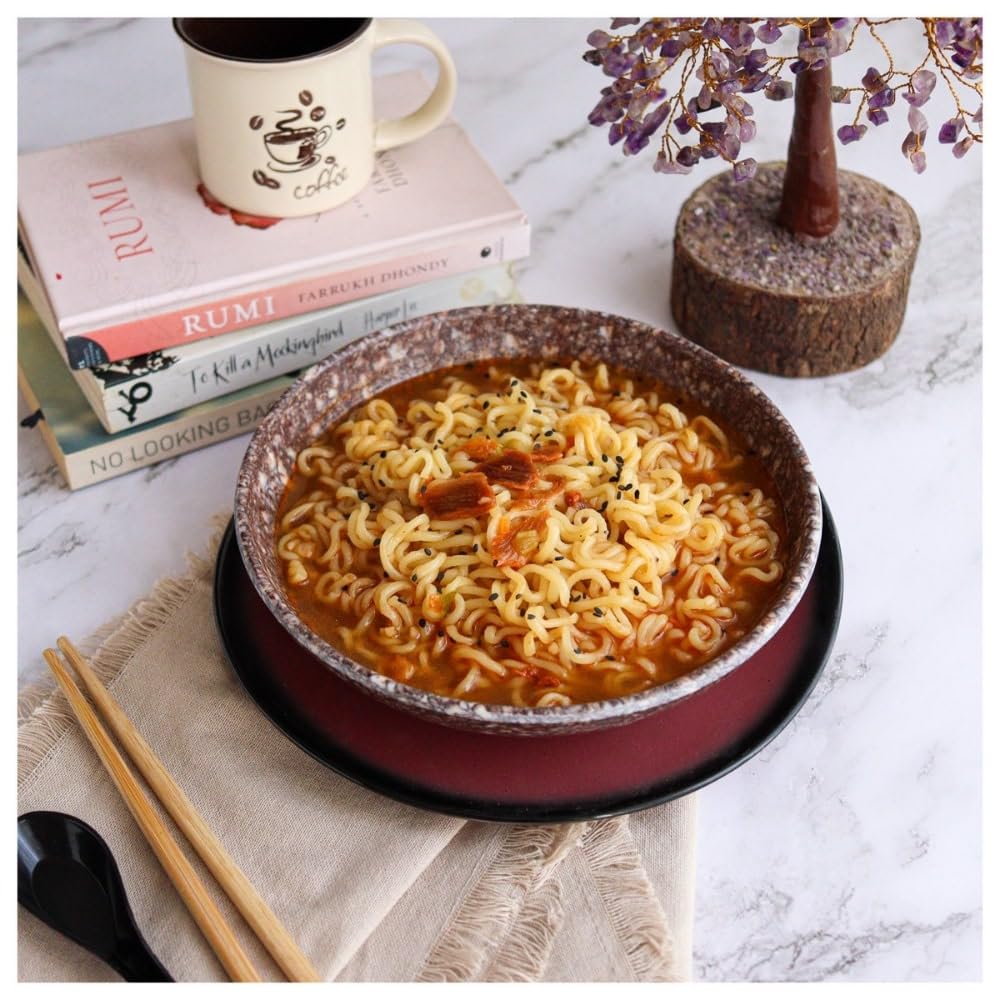 Nong Shim Potato Noodle Soup - Korean Instant Ramen with Potato Noodles - Quick & Easy 100g Pack - Perfect for Quick Lunches, Late Night Snacks & Asian Food Lovers