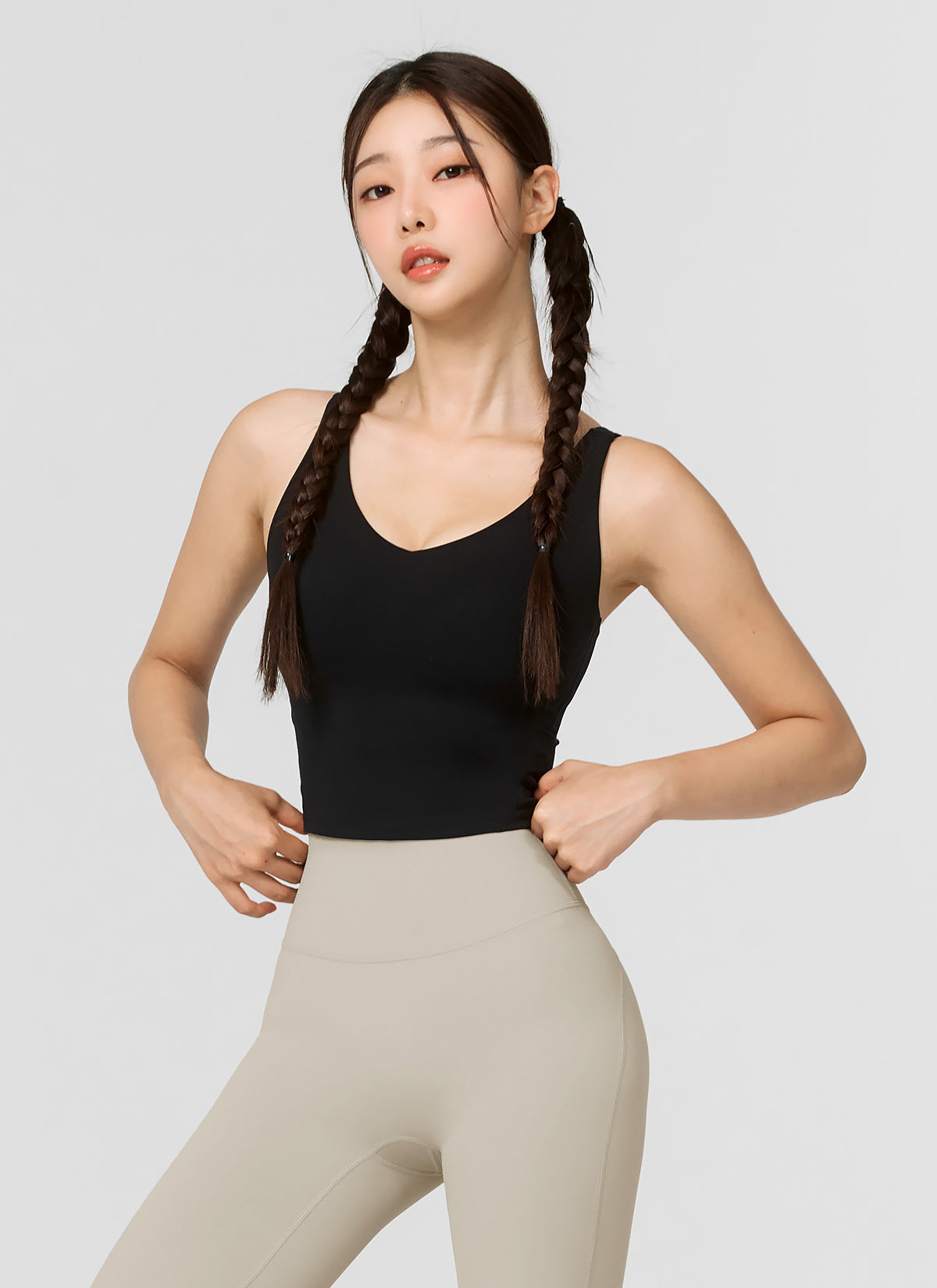 Black Label Signature V-Neck Crop Top for Women - Sexy & Stylish Summer Fashion - Perfect for Parties, Dates & Casual Outfits