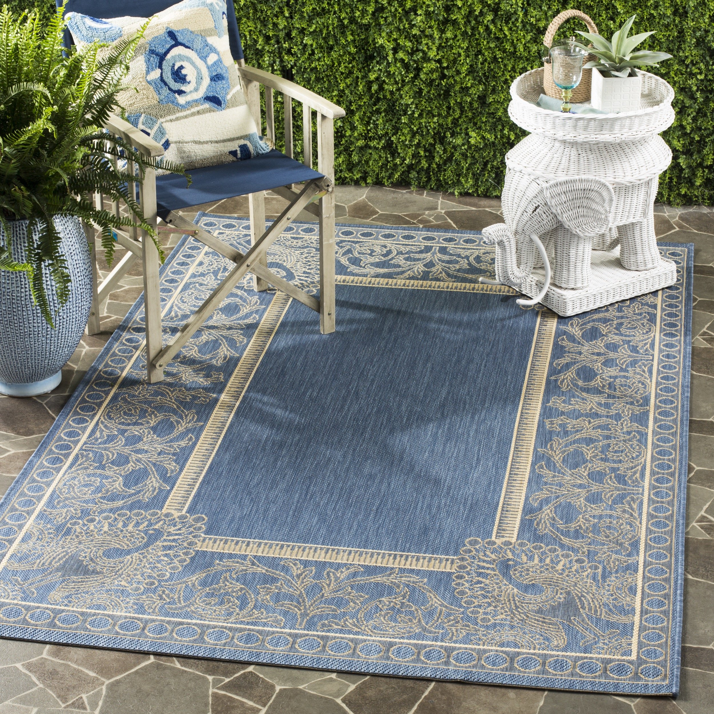 SAFAVIEH Courtyard Collection 7'10