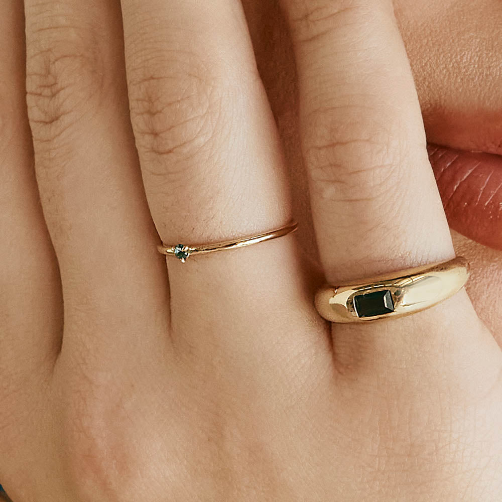 Exquisite Blue Topaz Baguette Curve Pinky Ring in 14K Gold - Elegant Stackable Jewelry for Women's Everyday Wear & Special Occasions