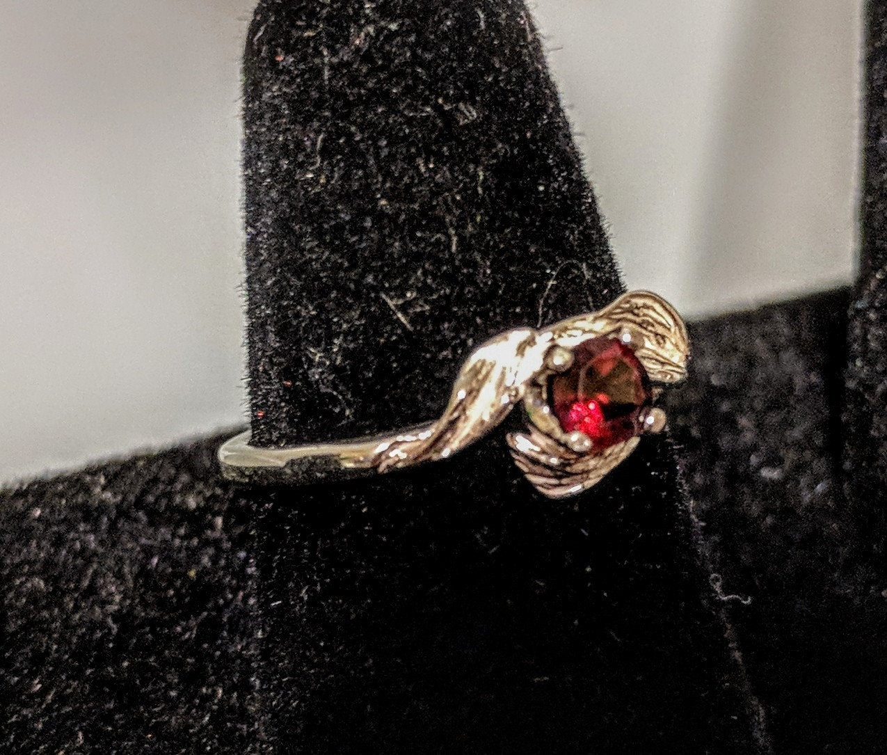 Natural Gemstone Flower & Leaf Ring - 4mm Round Garnet, Amethyst, Citrine, blue topaz or peridot in Sterling Silver (Size 7) - Perfect for Weddings, Anniversaries & Everyday Elegance