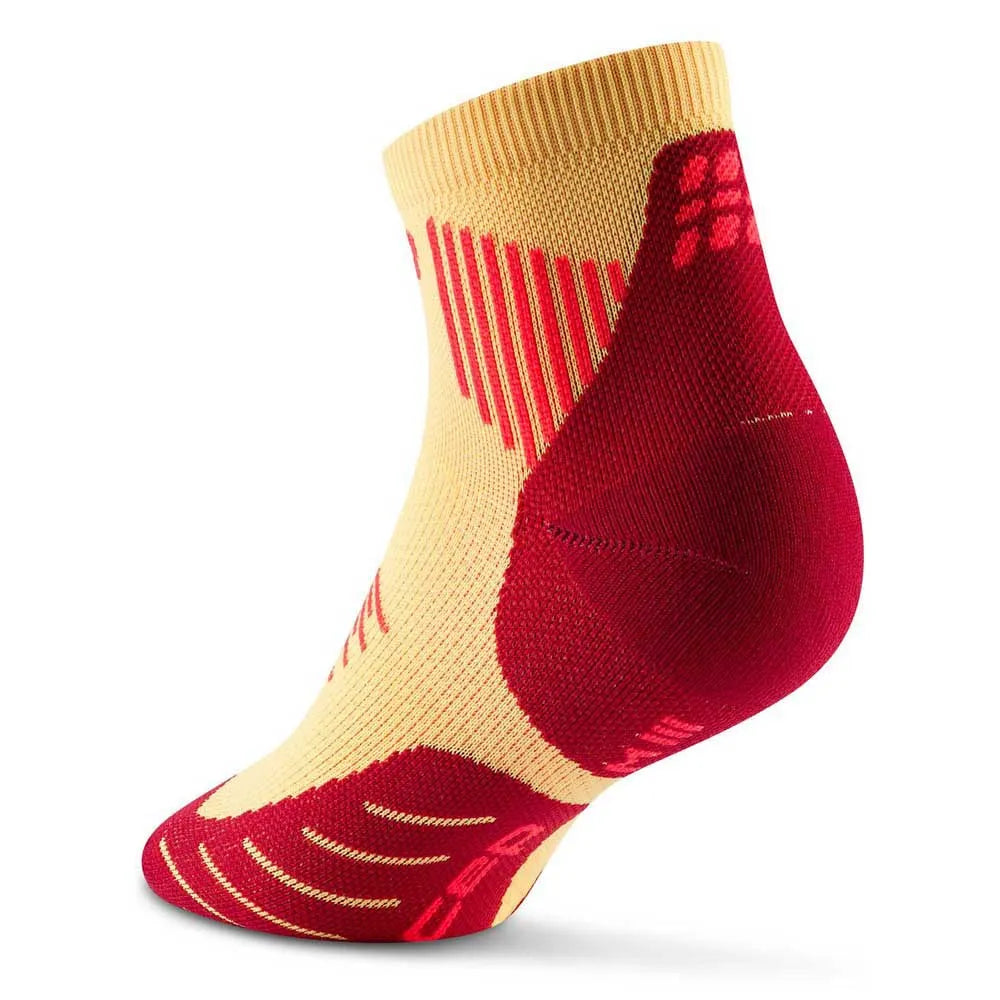 CEP Men's Running Socks Low Cut 5.0 - Breathable Performance Athletic Socks for Marathon & Training (Marigold/Burgundy) - Ideal for Jogging, Gym Workouts & Outdoor Sports