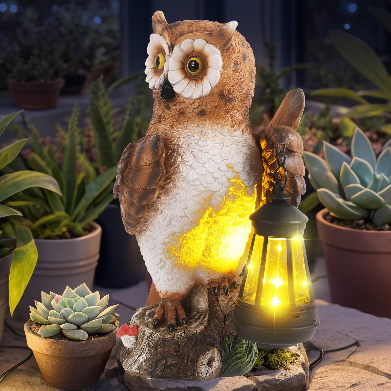 Solar Powered Owl Garden Statue - Outdoor Solar Lantern Decor for Patio, Balcony, Yard & Lawn - Unique Gift for Women & Mom - Perfect for Garden Lighting & Nighttime Ambiance