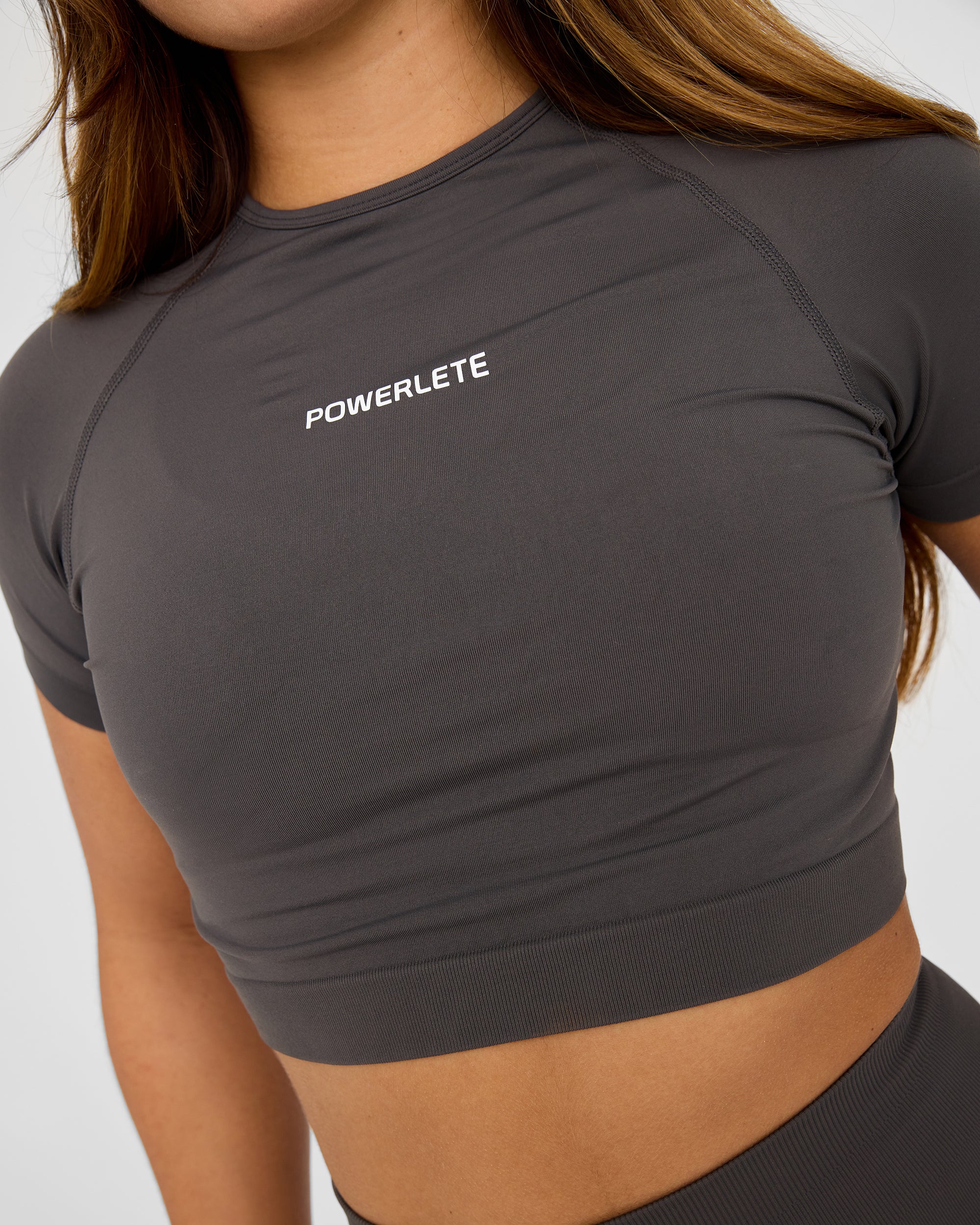 Evolve Seamless SS Crop Top - Women's Workout Shirt for Yoga, Running & Gym | Breathable Athletic Tank Top for Fitness & Activewear