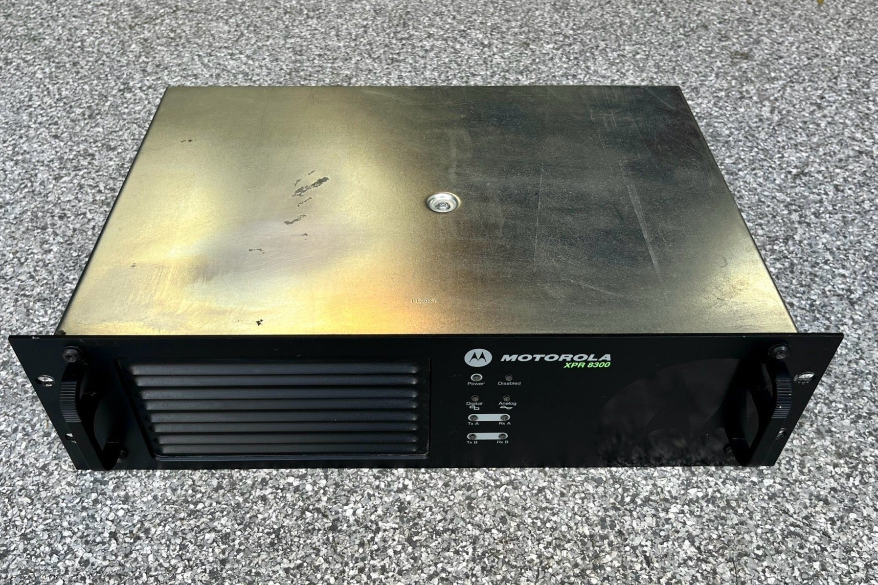 Motorola XPR8300 AAM27QPR9JA7AN UHF Two-Way Radio Repeater - Reliable Long-Range Communication for Public Safety & Business Operations