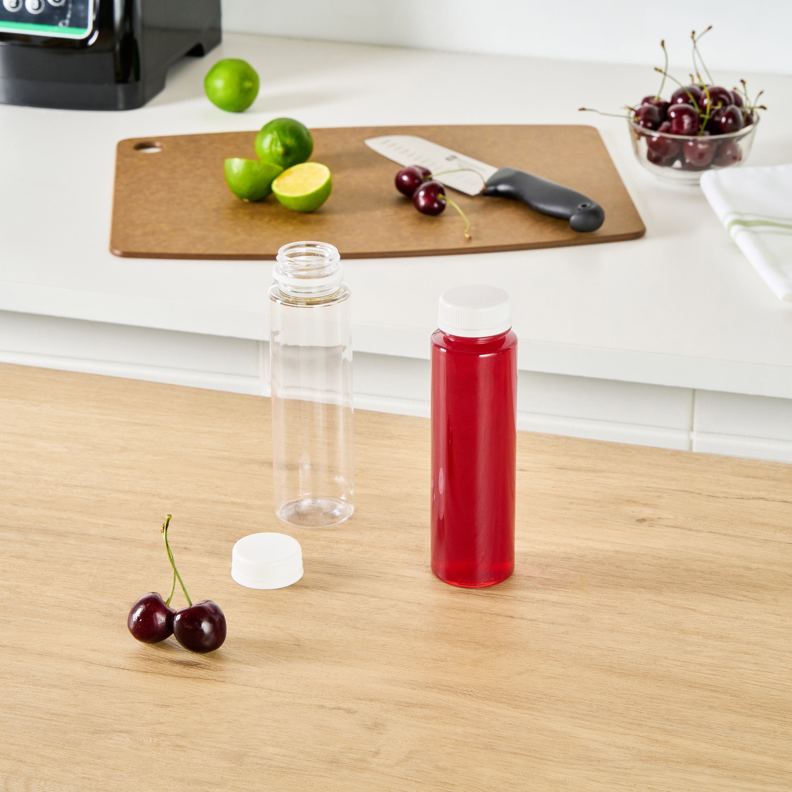 8 oz Round Clear Plastic Cold Pressed Juice Bottles with Safety Cap - 2 x 2 x 6.75 Inches - Pack of 100 - Perfect for Fresh Juices, Smoothies, and Healthy Beverages at Home or Retail Stores