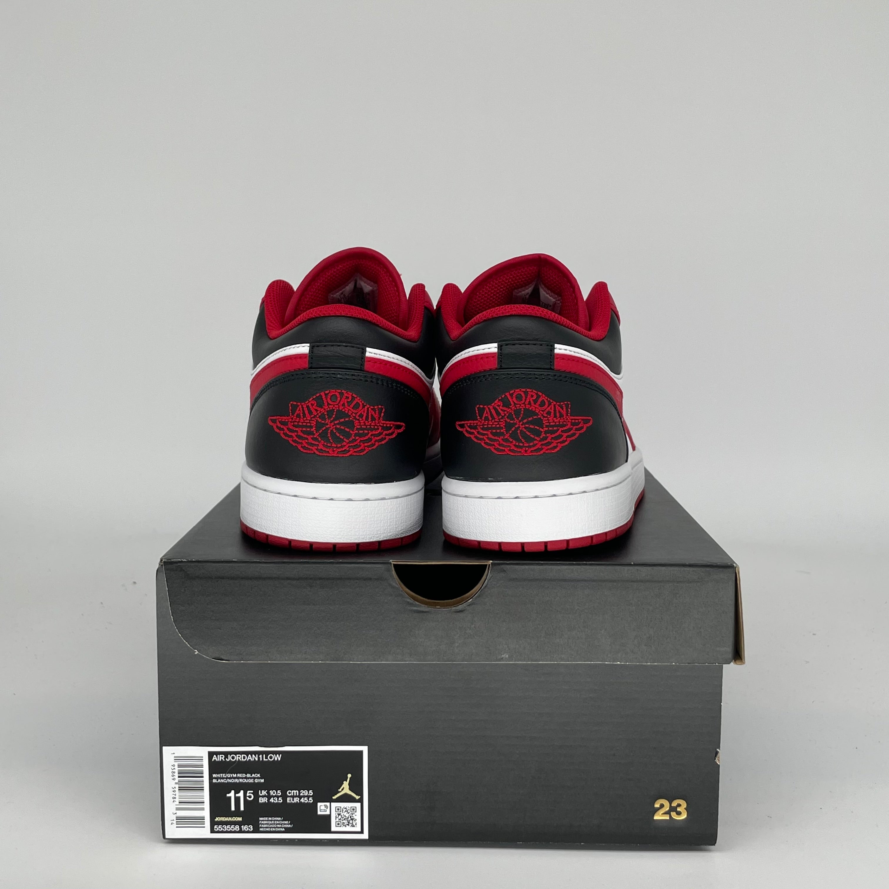 AIR JORDAN 1 LOW BULLS Basketball Shoes Men's Size 11.5 - Style 553558-163 | Retro Sneakers for Casual Wear, Street Fashion & Sports Performance