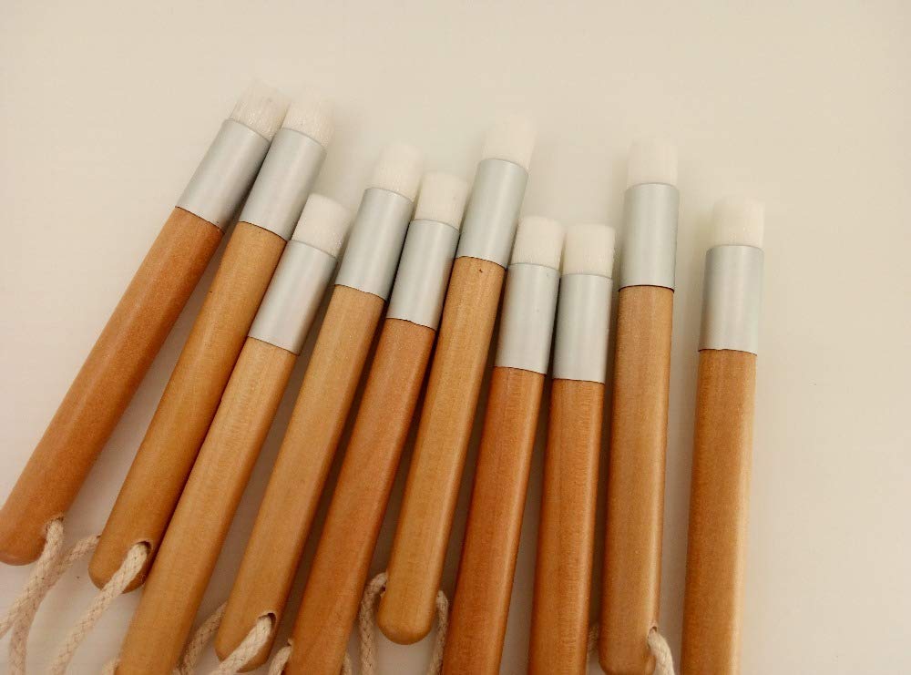 20 PCS White Wooden Eyelash Cleaning Brushes - Soft Cosmetic Brushes for Blackhead Removal, Nose Cleaning & Lash Washing | Perfect for Makeup Artists, Salons & Home Beauty Care