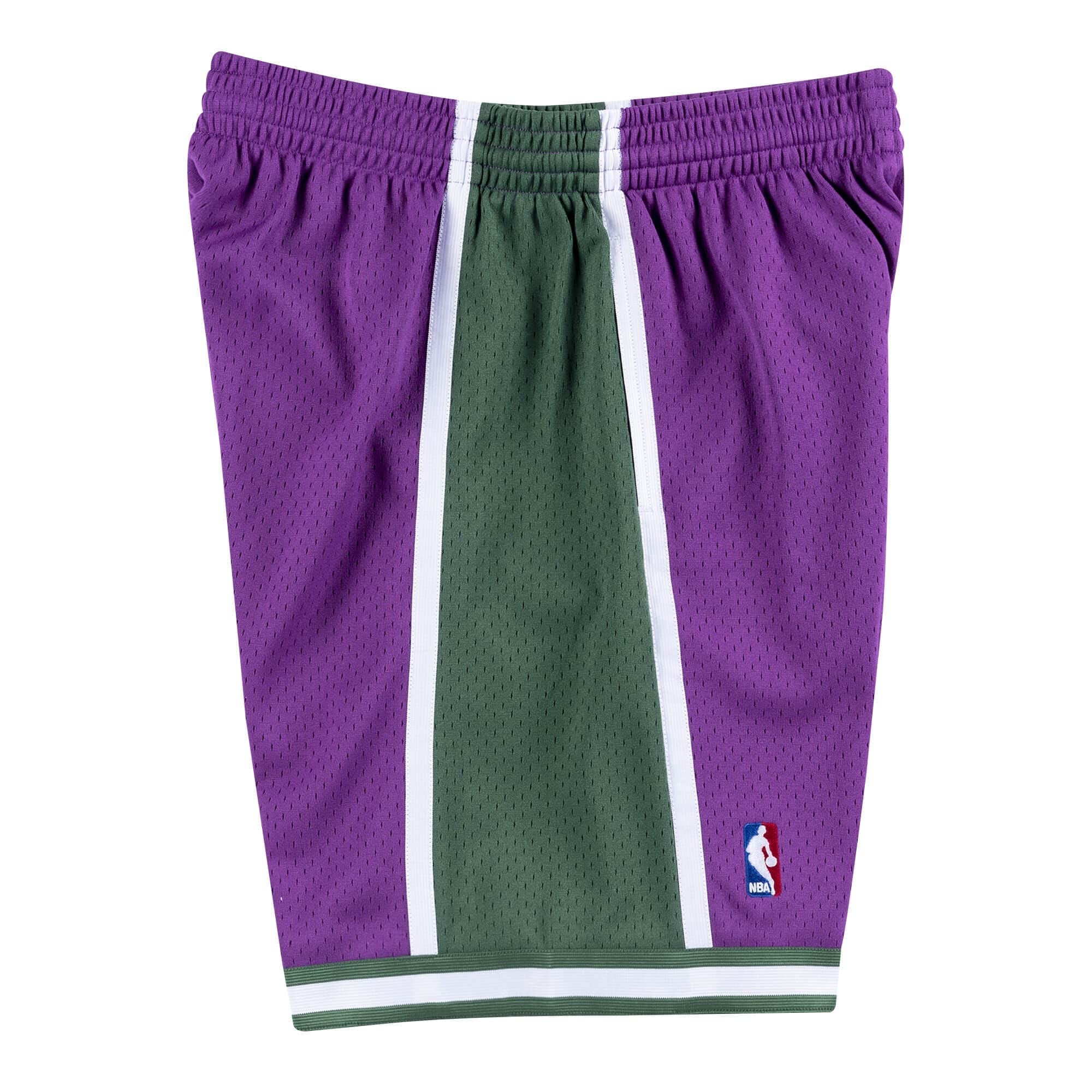 Milwaukee Bucks 2000-01 Authentic NBA Swingman Shorts for Men - Basketball Game, Gym Workout & Casual Wear