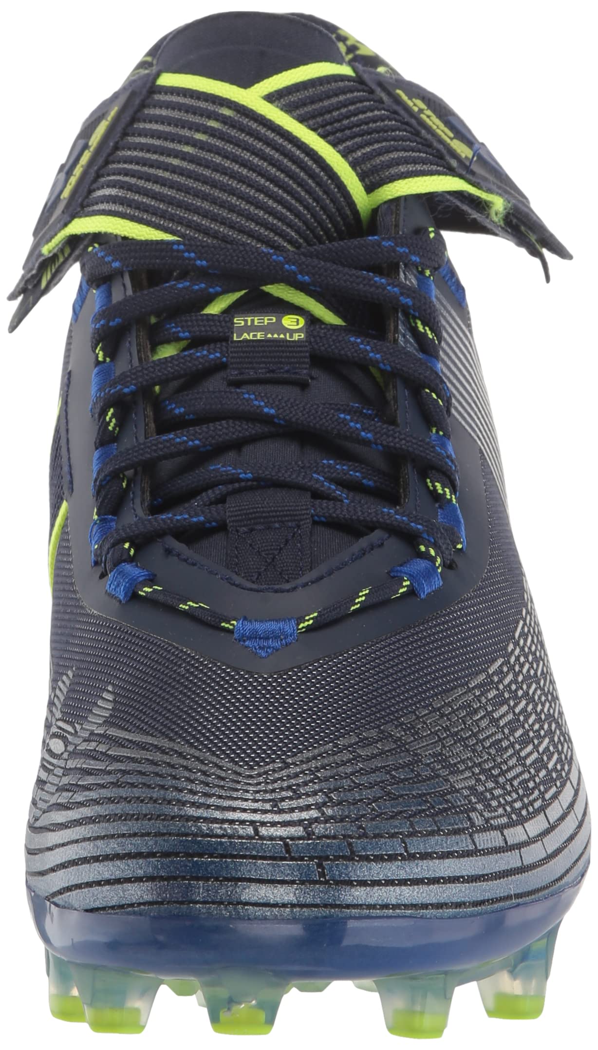 Under Armour Men's Highlight MC Football Cleats - Lightweight Traction Shoes for Football, Soccer & Training - Perfect for Turf, Grass & Field Sports
