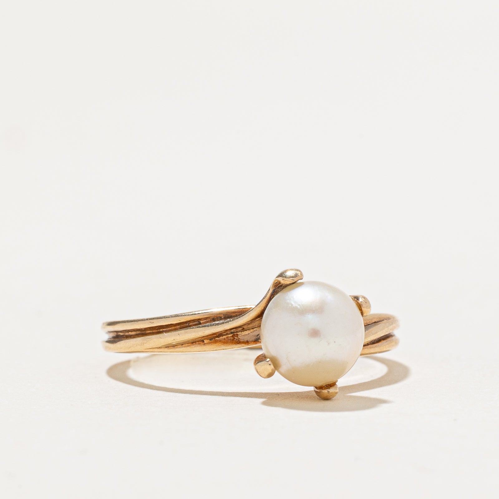 Solitaire Pearl Grooved Ring - Elegant 925 Sterling Silver Ring for Women, Size 6.25 | Perfect for Weddings, Anniversaries & Special Occasions