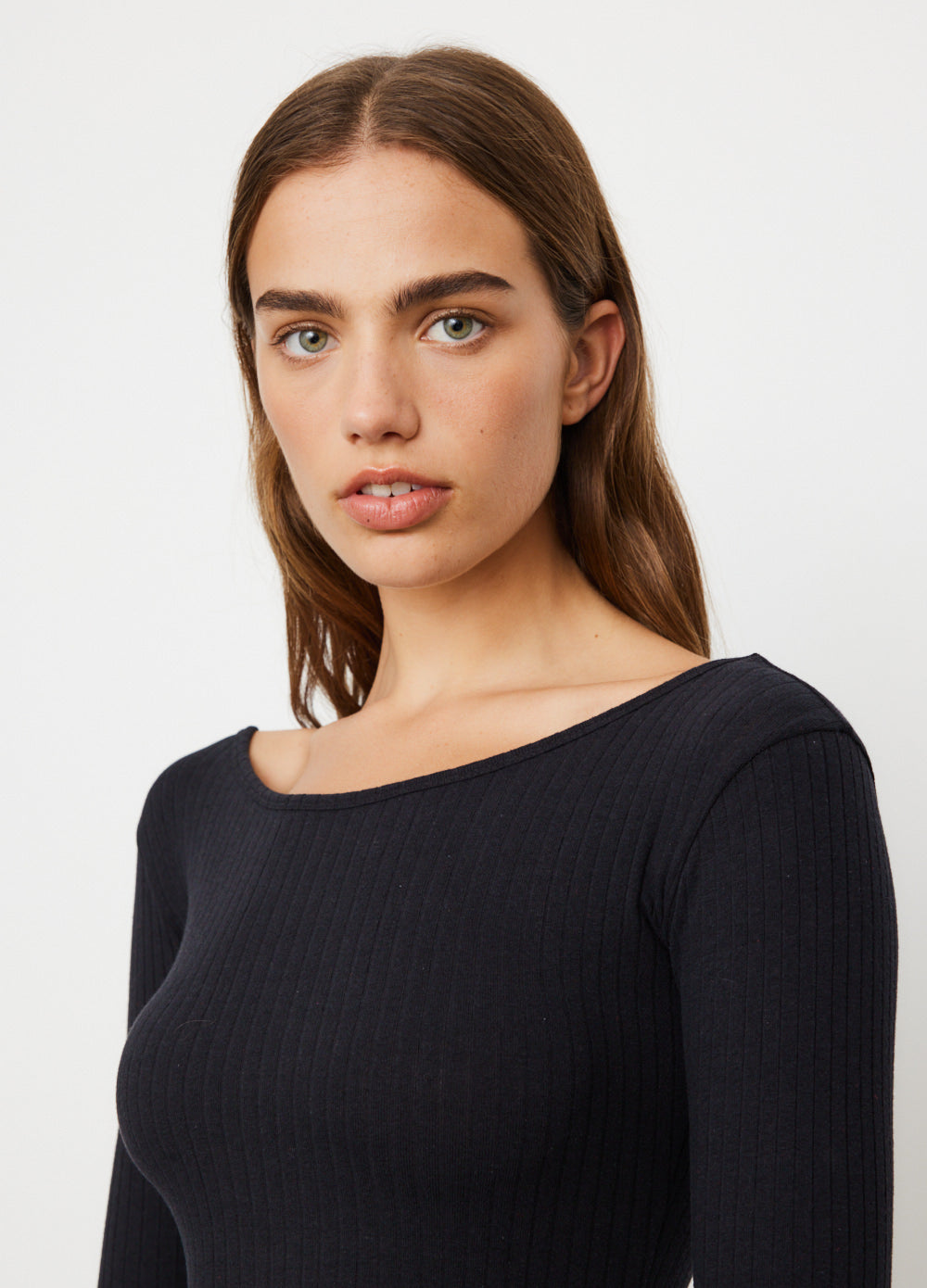 0013 Fitted Rib Body - Women's Slim Fit Stretch Ribbed T-Shirt for Casual Wear & Layering | Everyday Comfort & Style