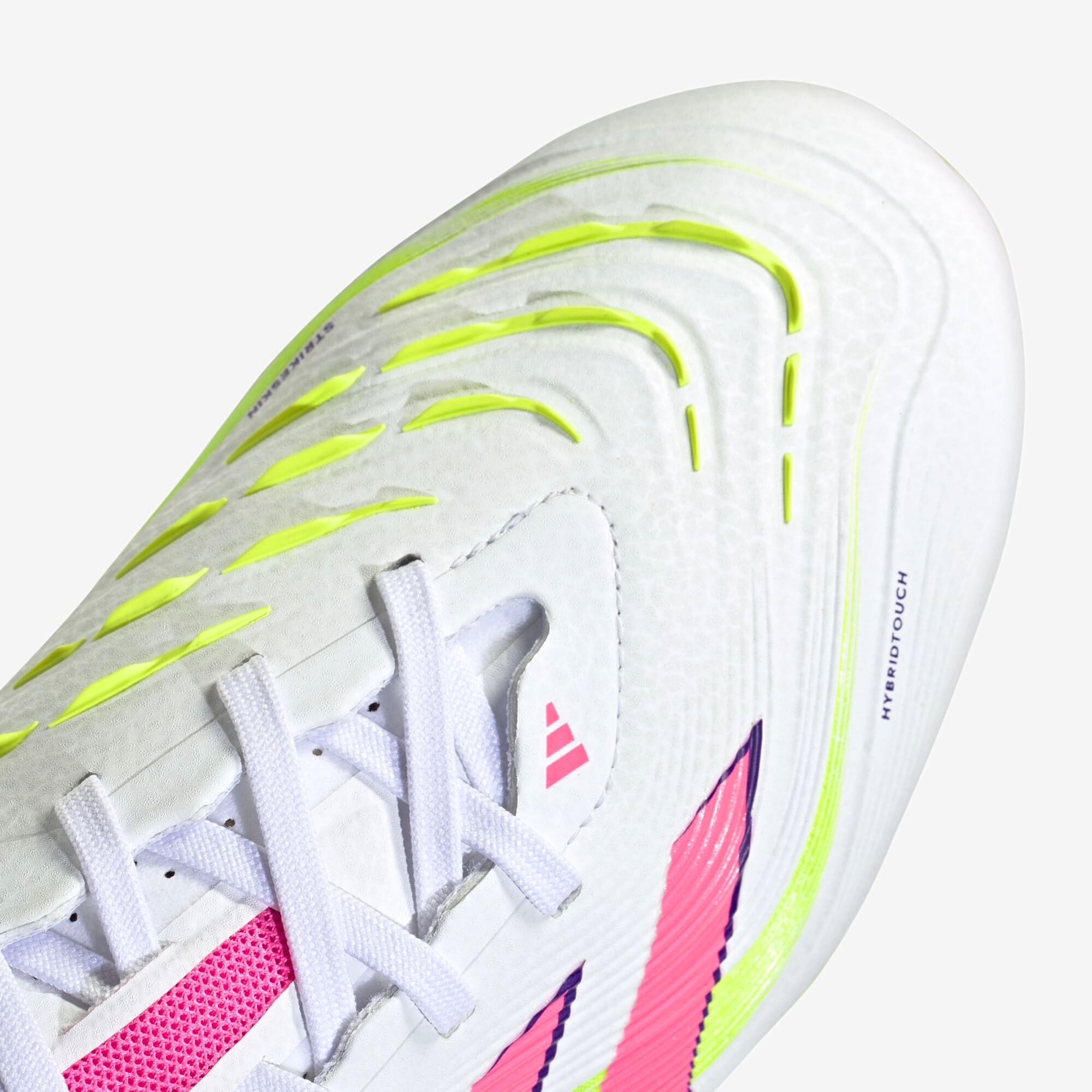 adidas Predator Pro Soccer Cleats - Lightweight Football Shoes for Men with Enhanced Grip & Control - Perfect for Turf, Grass & Indoor Soccer Matches
