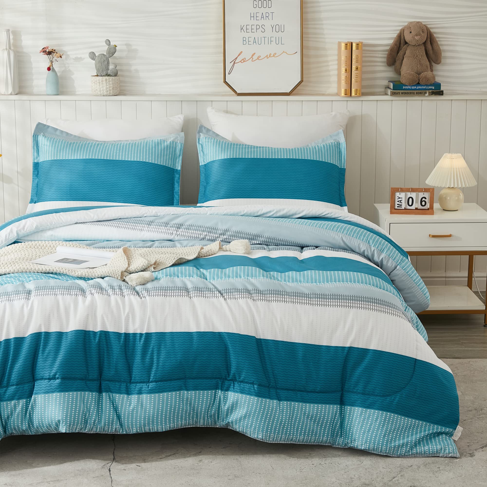 Litanika Queen Comforter Set - 3 Piece Lightweight Fluffy Down Alternative Bedding in White & Teal (Comforter + 2 Pillow Shams) | All Season Soft Duvet Insert for Cozy Bedroom Decor & Guest Room Essentials