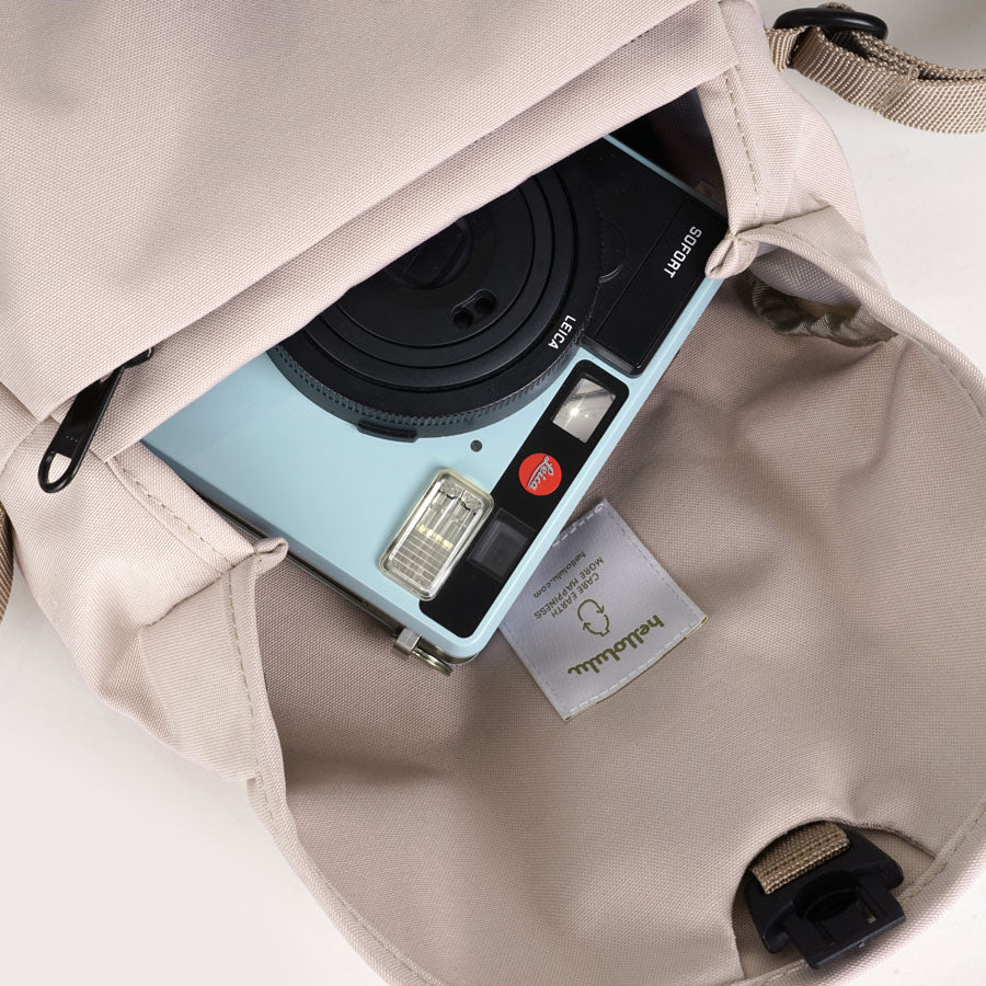 HELLOLULU Venus Compact Camera Bag Pink - Stylish & Lightweight Crossbody Bag for Women, Perfect for Travel, Daily Use & Photography Enthusiasts