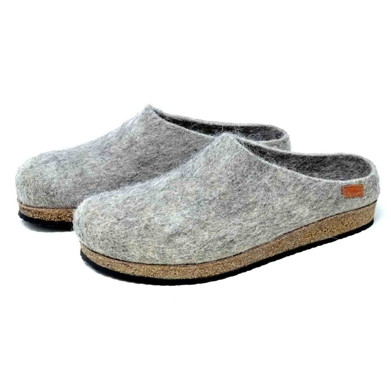 Eco-Friendly Men's Wool Clogs - Comfortable & Sustainable House Slippers for Indoor/Outdoor Use - Perfect for Home, Garden & Casual Wear