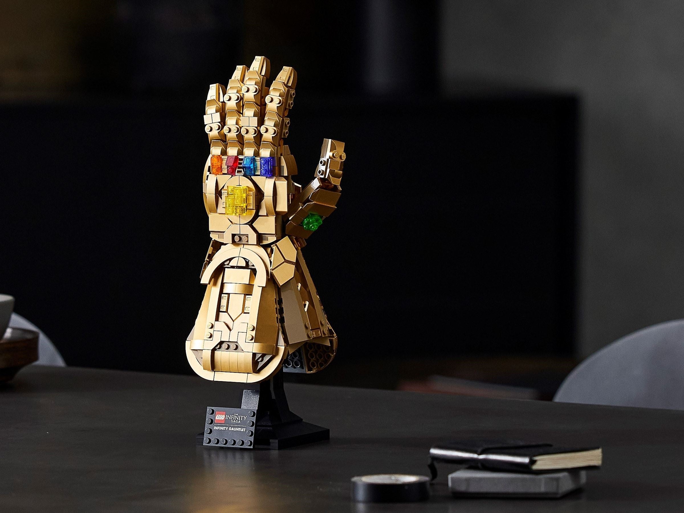 LEGO 76191 Infinity Gauntlet Building Kit - Marvel Avengers Collectible Model for Adults & Teens - Perfect for Display, Gifts & Marvel Fans - Home Office Decor & Superhero Collection Showcase