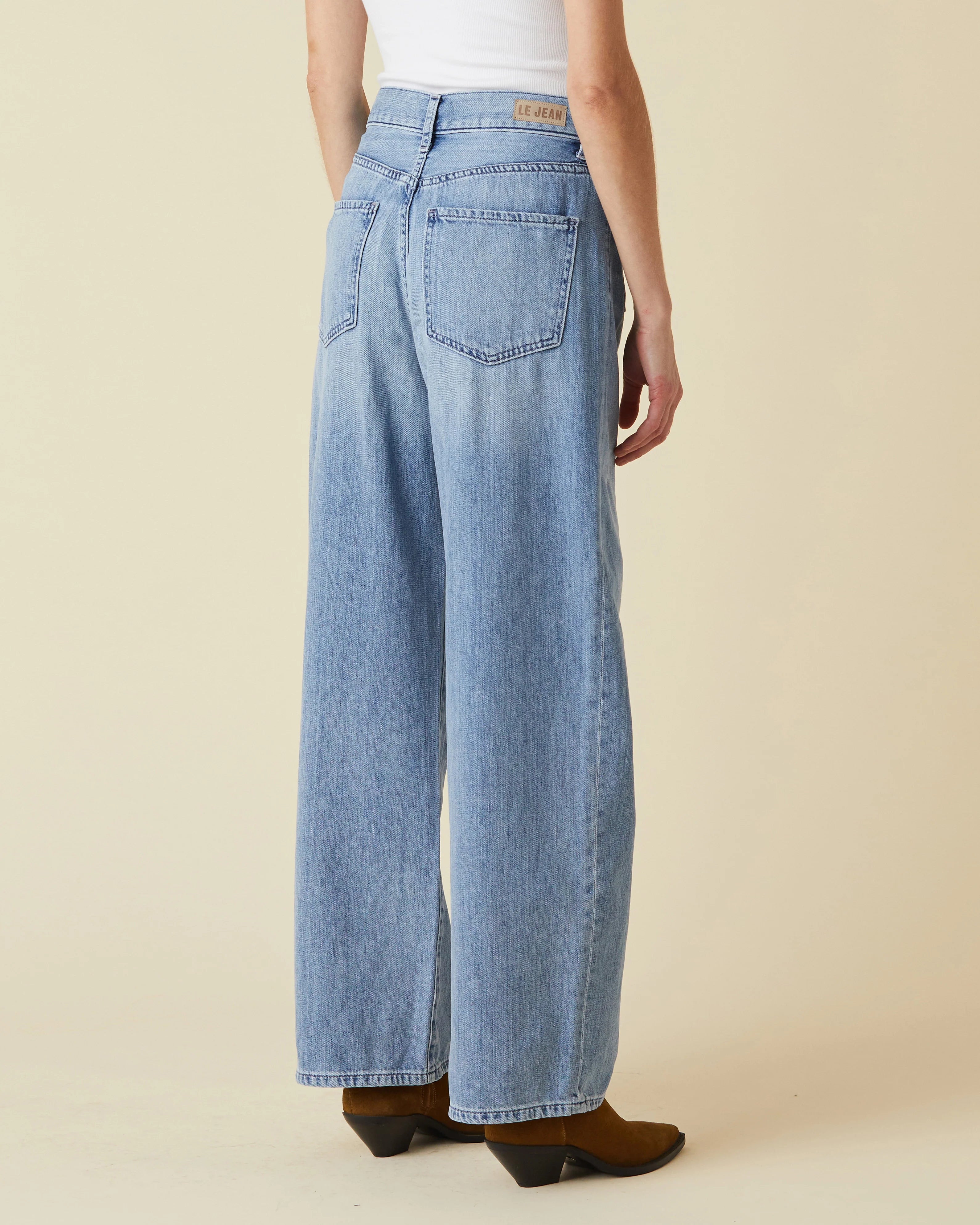Amber Soft Barrel Jeans - Women's High Waist Stretch Denim Pants | Desert Valley Wash | Perfect for Casual Wear & Everyday Outfits