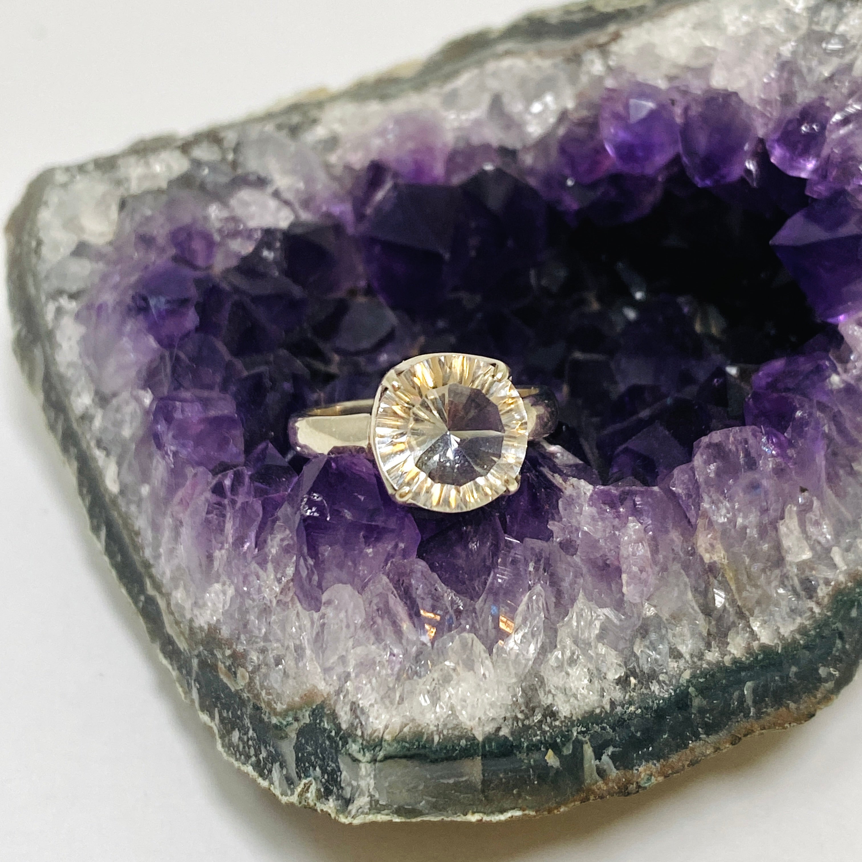 Clear Quartz Round Faceted Ring PRGJ702 - Elegant Crystal Jewelry for Women, Healing Stone Gift for Meditation & Energy Cleansing