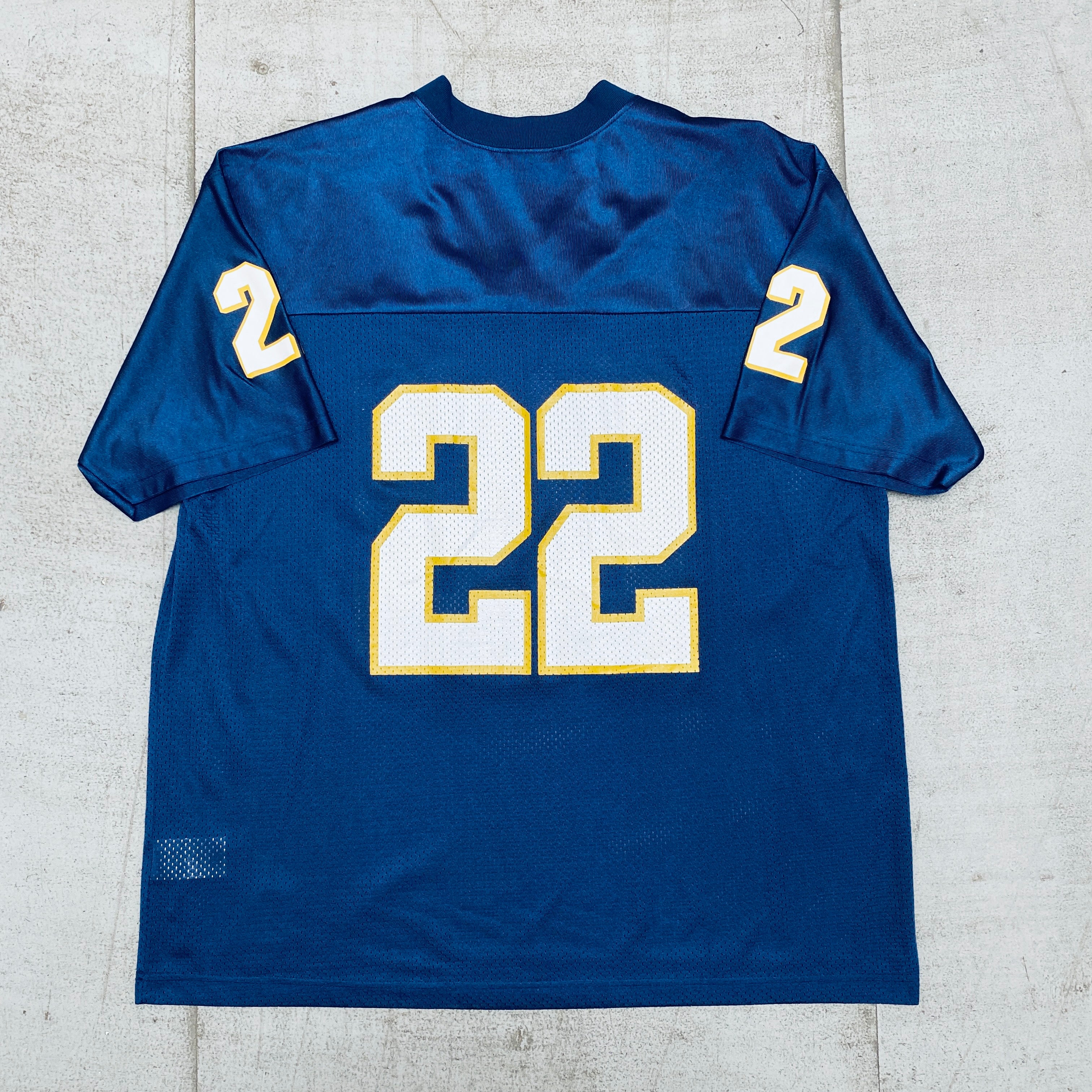 Official Adidas Notre Dame Fighting Irish #22 Replica Jersey - XL Size for Men | Perfect for Game Day, Tailgating & College Football Fan Gear