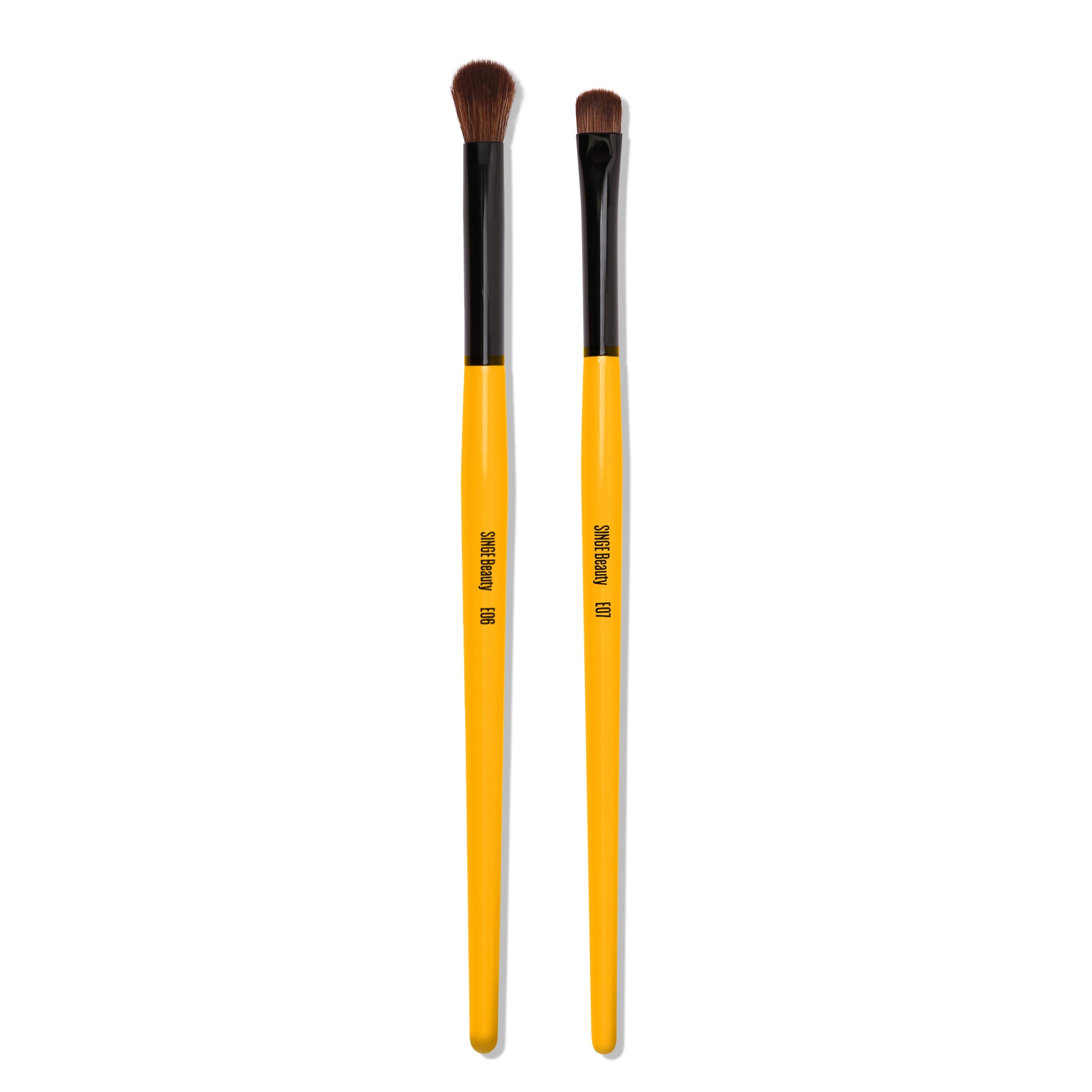 Single Beauty Eye Brush E06 - Professional Makeup Brush for Eyeshadow & Eyeliner - Perfect for Daily Makeup & Professional Makeup Artists