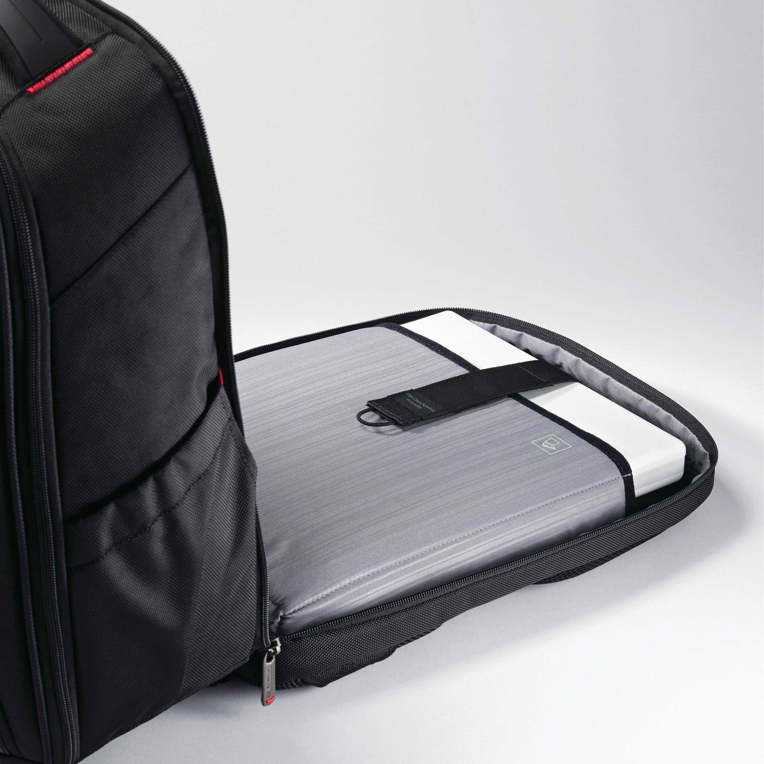 Samsonite Xenon 3.0 Large Laptop Backpack for Men & Women - Durable Travel & Business Backpack with USB Charging Port - Perfect for Work, School & Commuting