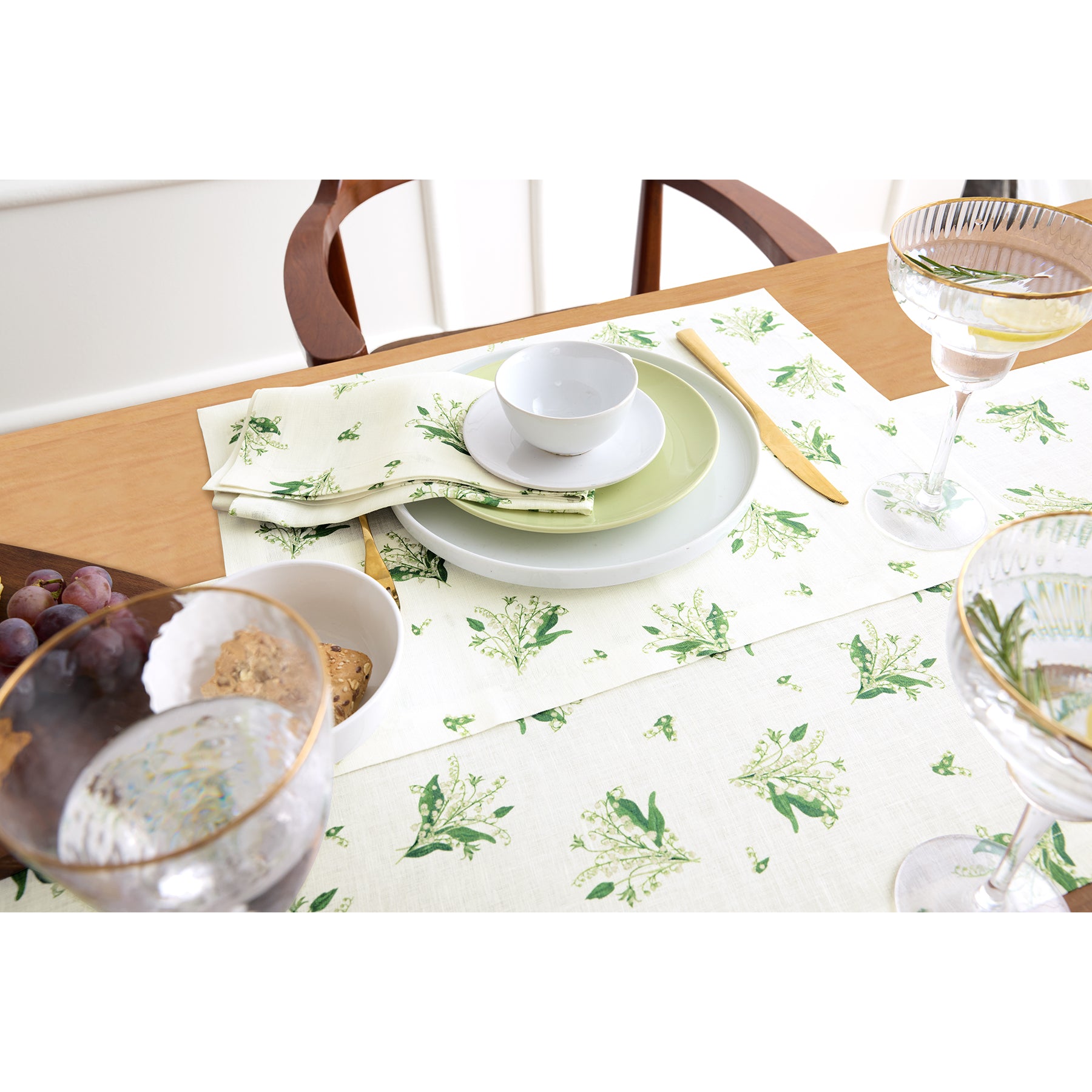 Elegant Lily of the Valley Placemats Set of 4 - Waterproof & Washable Table Mats for Dining, Kitchen, or Party Decor