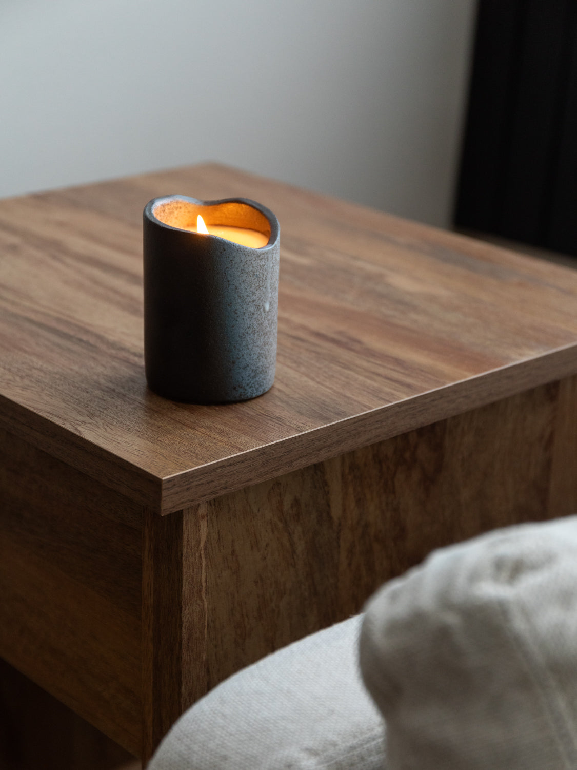 Huukyou Handmade Ceramic Candle Holder - Elegant Home Decor for Living Room, Bedroom, Wedding Centerpiece & Romantic Dinner Ambiance