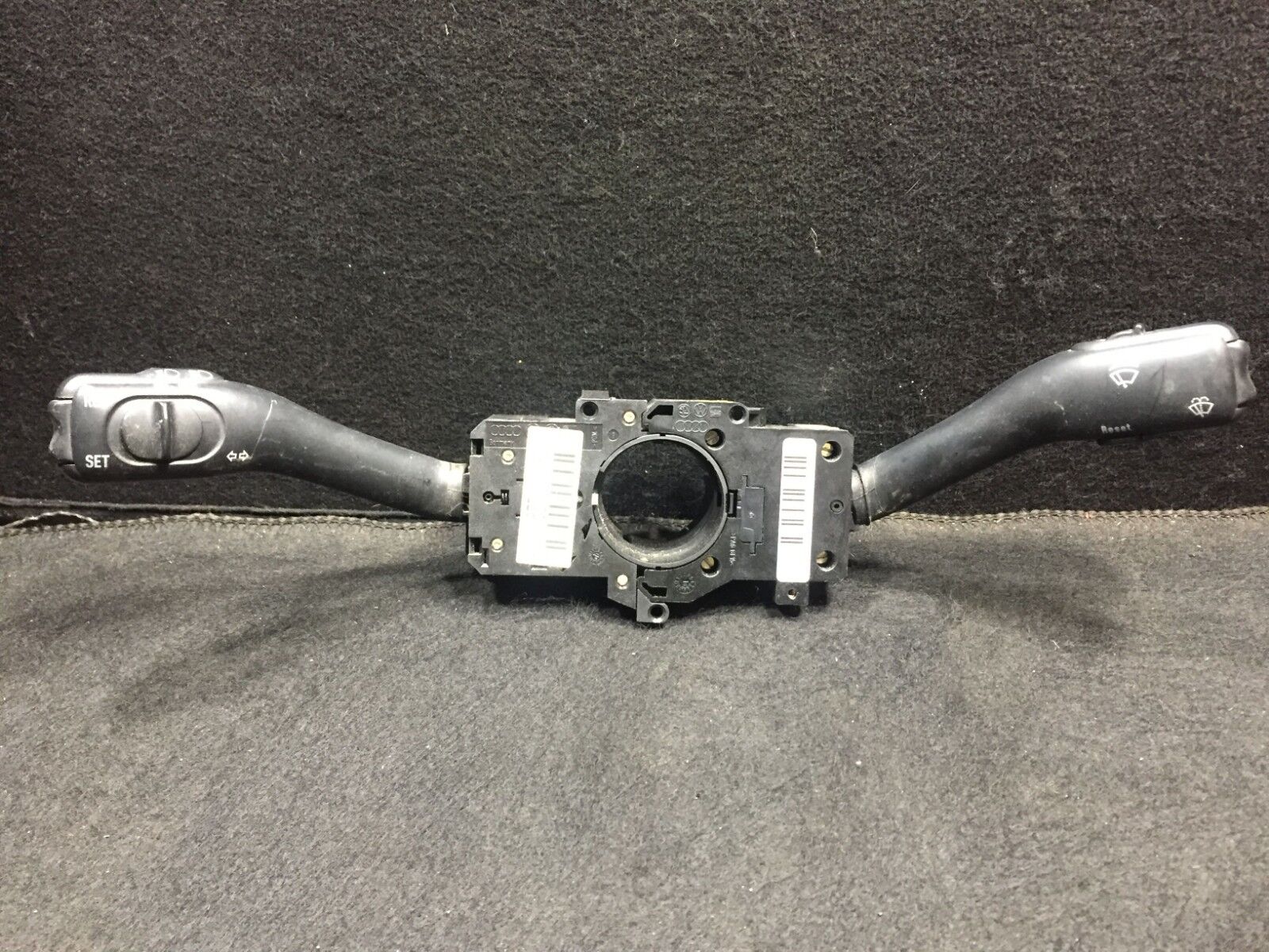 2002-2005 Volkswagen Passat OEM Steering Column Combo Switch D23 - Perfect for Replacement & DIY Car Repairs