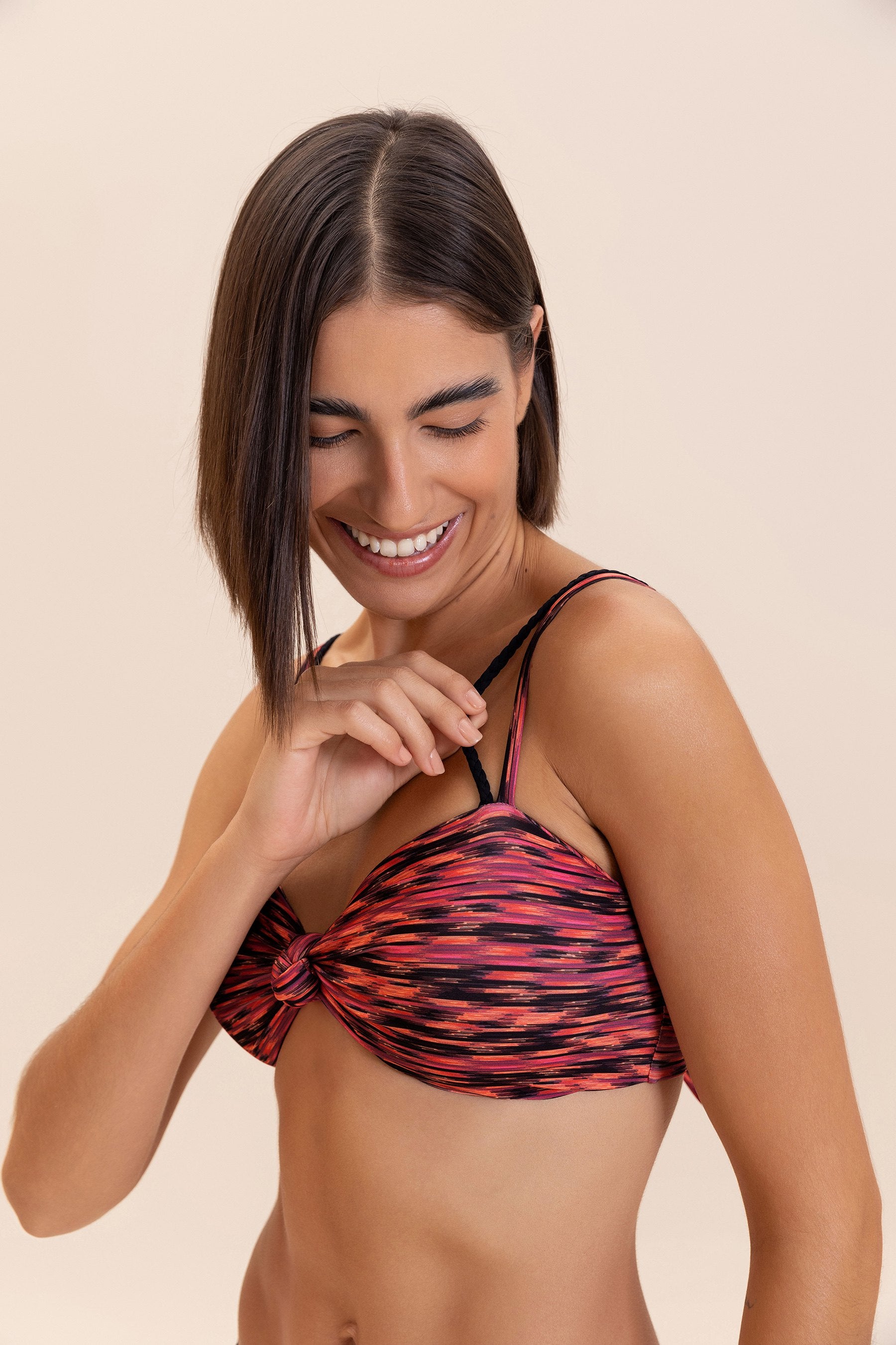 Twist Knot Bandeau Top for Women - Sexy Summer Crop Top, Boho Beachwear, Perfect for Pool Party & Vacation Outfits