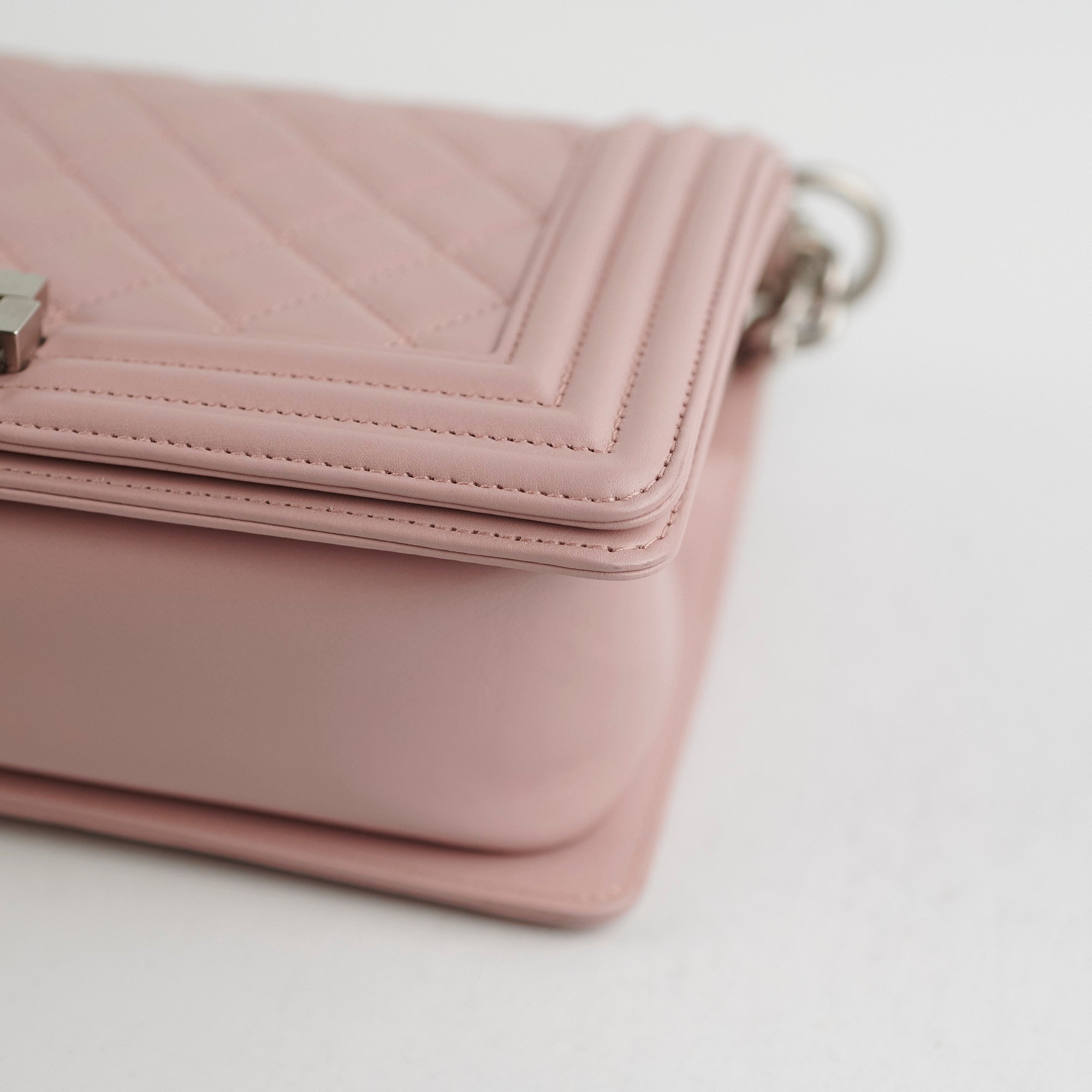 Chanel Old Medium Boy Bag Lambskin Leather Light Pink Crossbody Bag for Women | Luxury Designer Handbag for Parties, Dating & Special Occasions