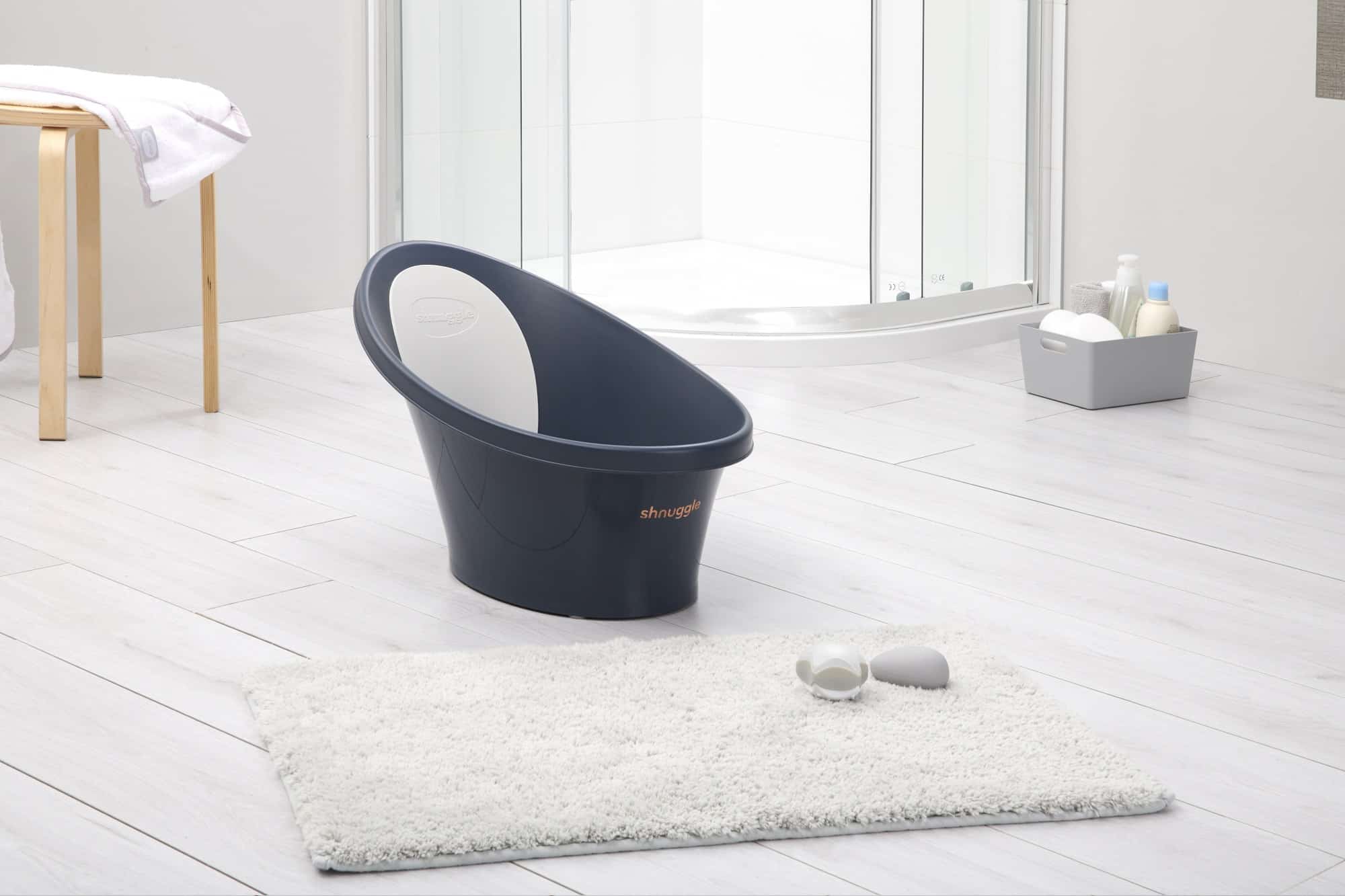 BEABA X Shnuggle Baby Bathtub - Soft & Ergonomic Newborn to Toddler Bathing Tub for Safe & Comfortable Bath Time | Perfect for Nursery, Home & Travel Use