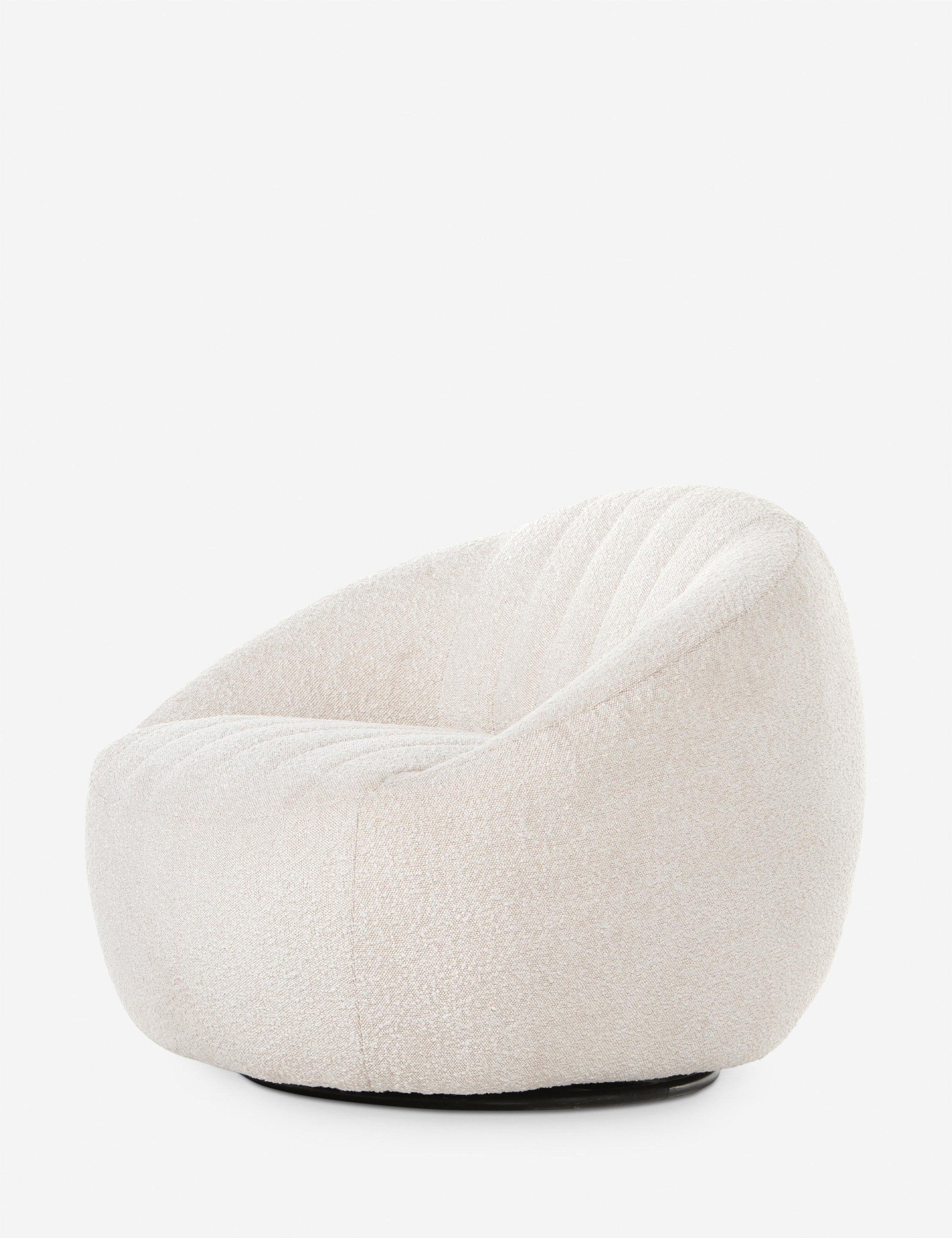 Beatrice Modern Swivel Chair - 360 Degree Rotating Accent Chair for Living Room, Office & Bedroom - Comfortable Upholstered Lounge Chair with Sturdy Metal Base - Perfect for Relaxing, Reading & Working