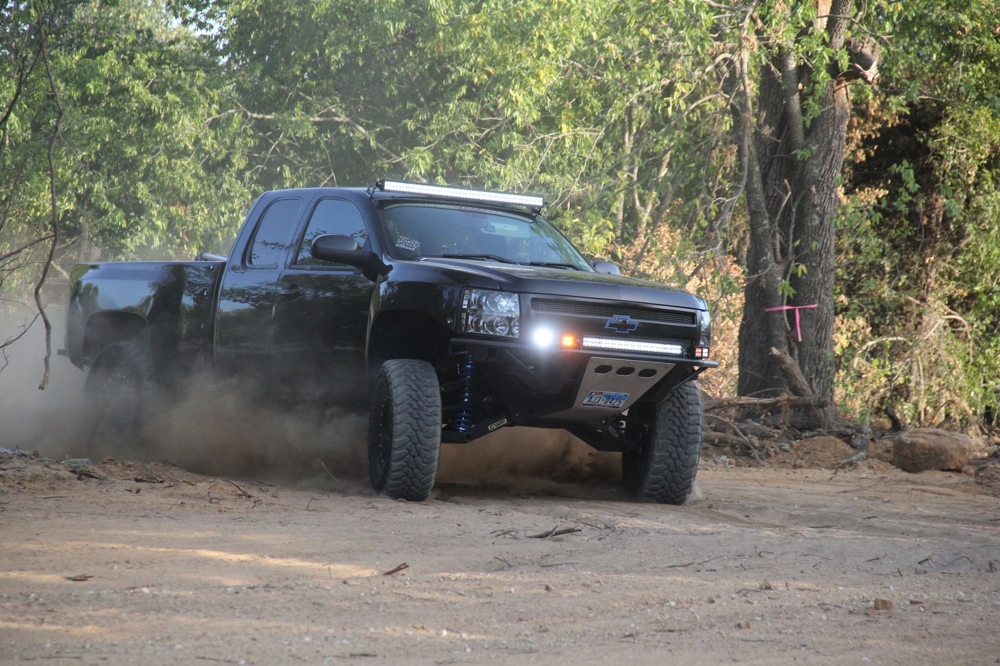 2007-2013 Chevrolet Silverado Bulge Style Fender Flares - Heavy Duty 4-Piece Set for Off-Road Protection & Enhanced Style | Perfect for Truck Upgrades, Mud Terrains & Custom Looks