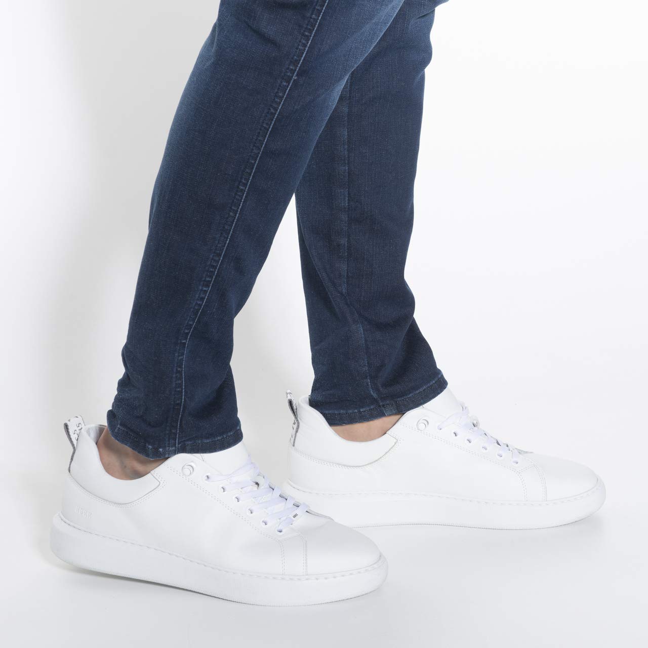 Replay Men's Slim Fit Single Jeans - Classic Blue Denim Pants for Casual Wear & Everyday Style | Perfect for Work, Outings & Date Nights