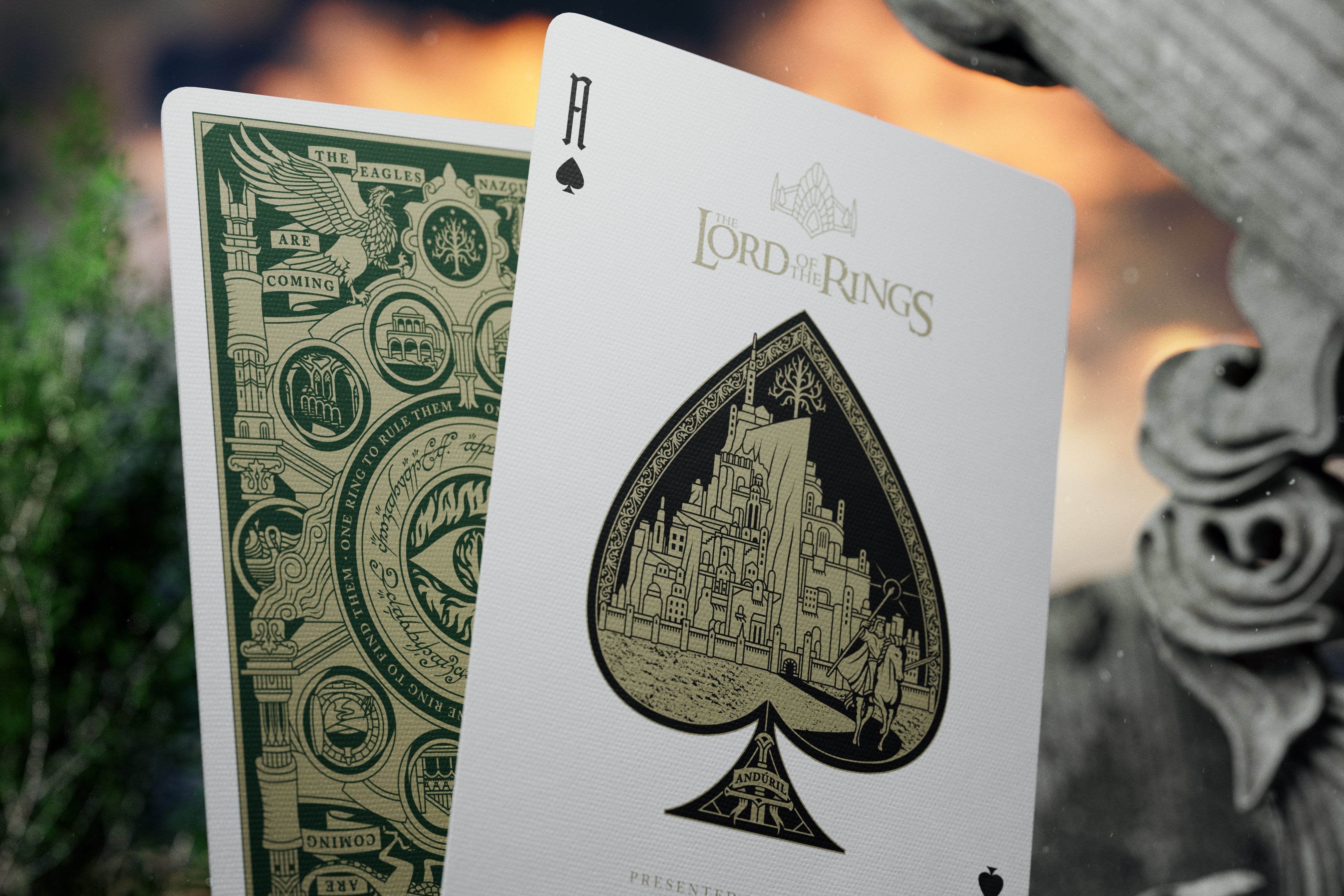 The Lord of the Rings Playing Cards - Premium Collectible Deck for Poker, Blackjack & Magic Tricks | Perfect for Game Nights, Gifts & Tolkien Fans