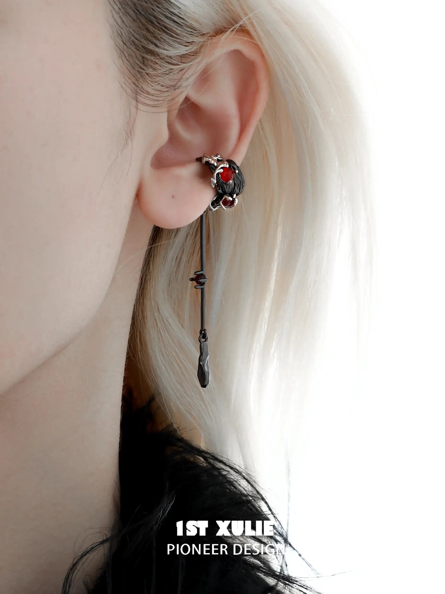 Lucifer Red Crystal 18K Black Gold Ear Clips™ - Elegant Luxury Earrings for Women, Perfect for Parties, Weddings & Special Occasions