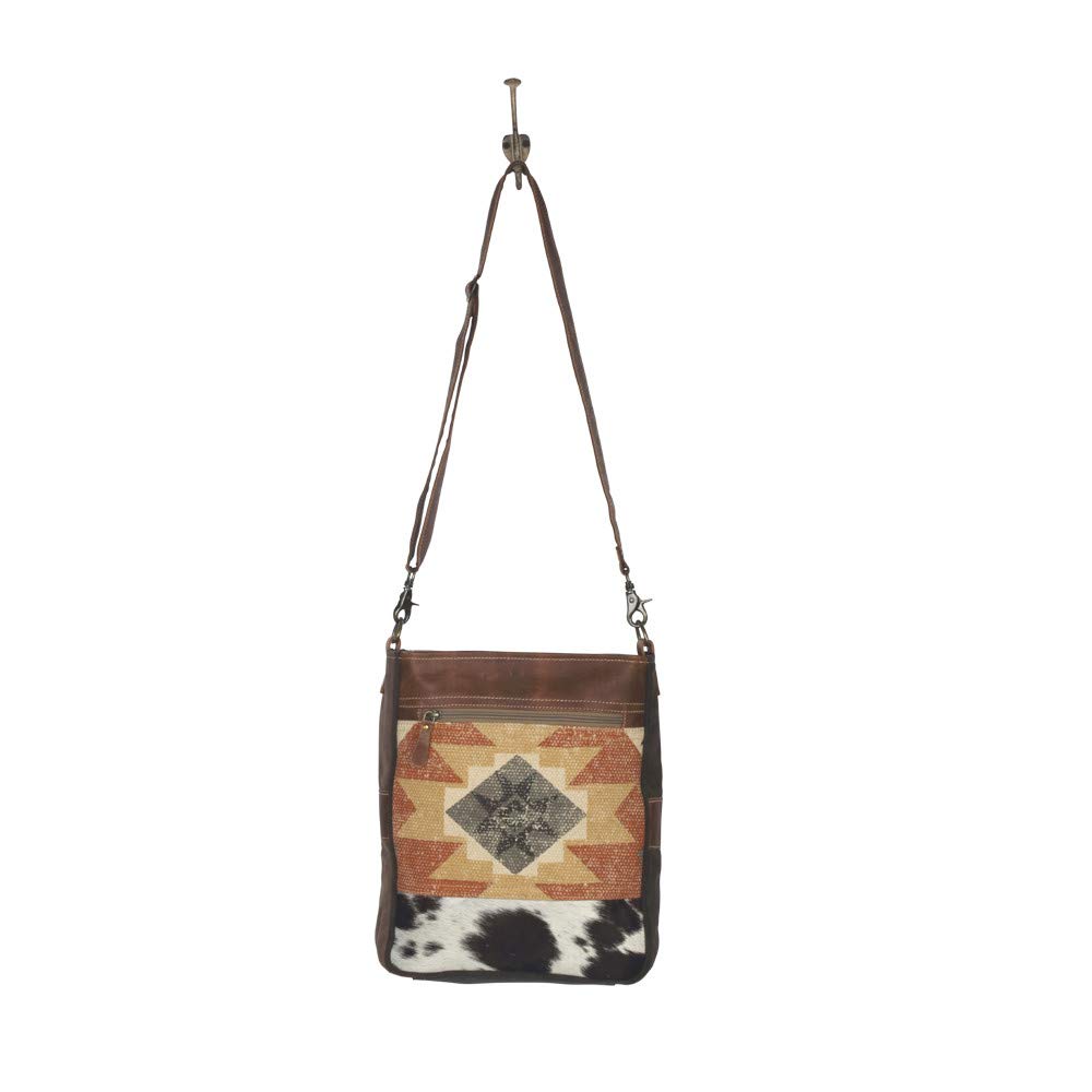 Women's Enchanting Shoulder Bag - Aztec Print Canvas with Fur Trim - Stylish Boho Crossbody Purse for Everyday Use, Travel & Casual Outings