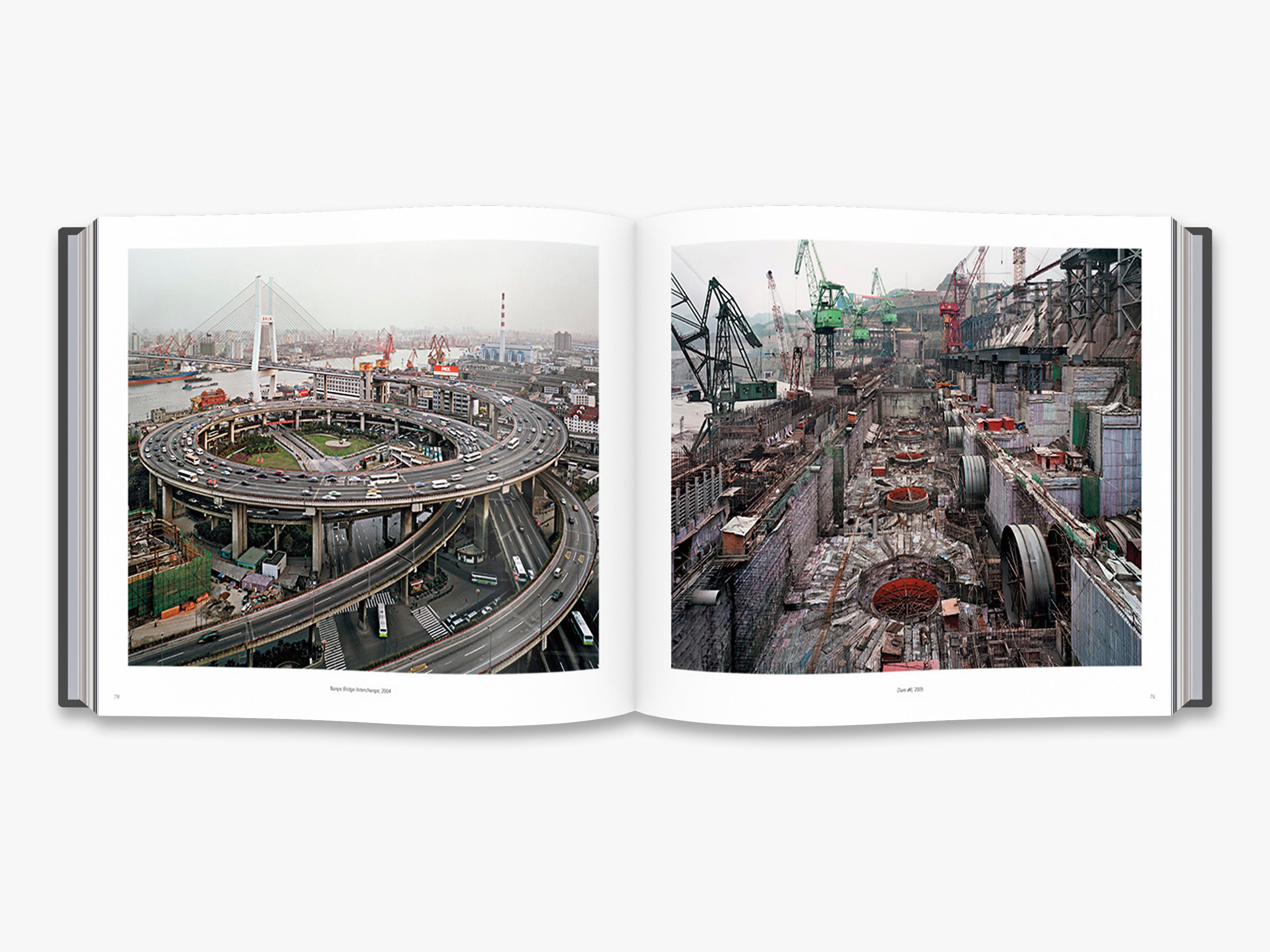 Edward Burtynsky: Essential Elements Photography Book - Stunning Landscape & Environmental Photography for Art Collectors & Nature Lovers | Perfect for Home Decor, Office Display & Gift Giving
