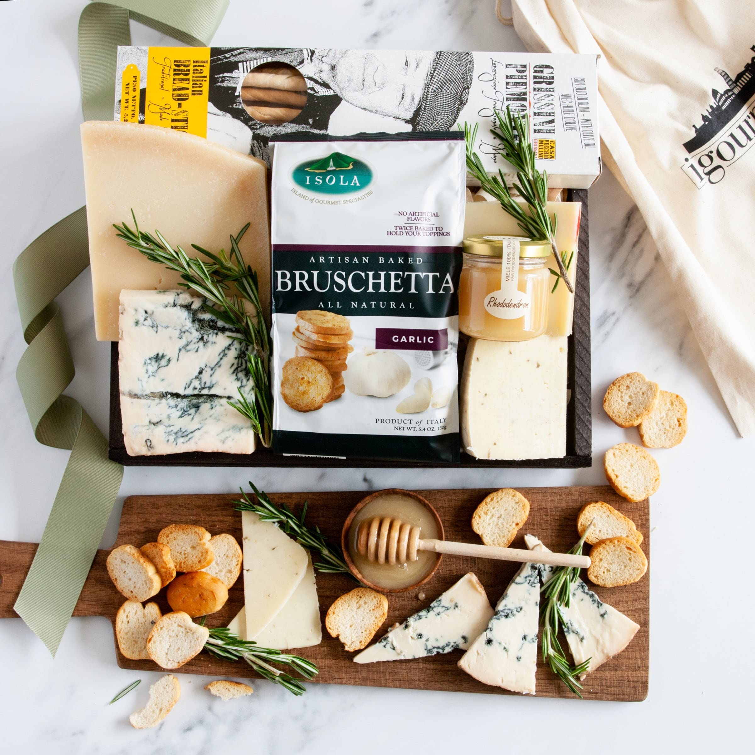 Authentic Italian Countryside Cheese Gift Tray - Premium Artisanal Cheeses from Italy - Perfect for Holiday Gifts, Gourmet Platters & Wine Pairings