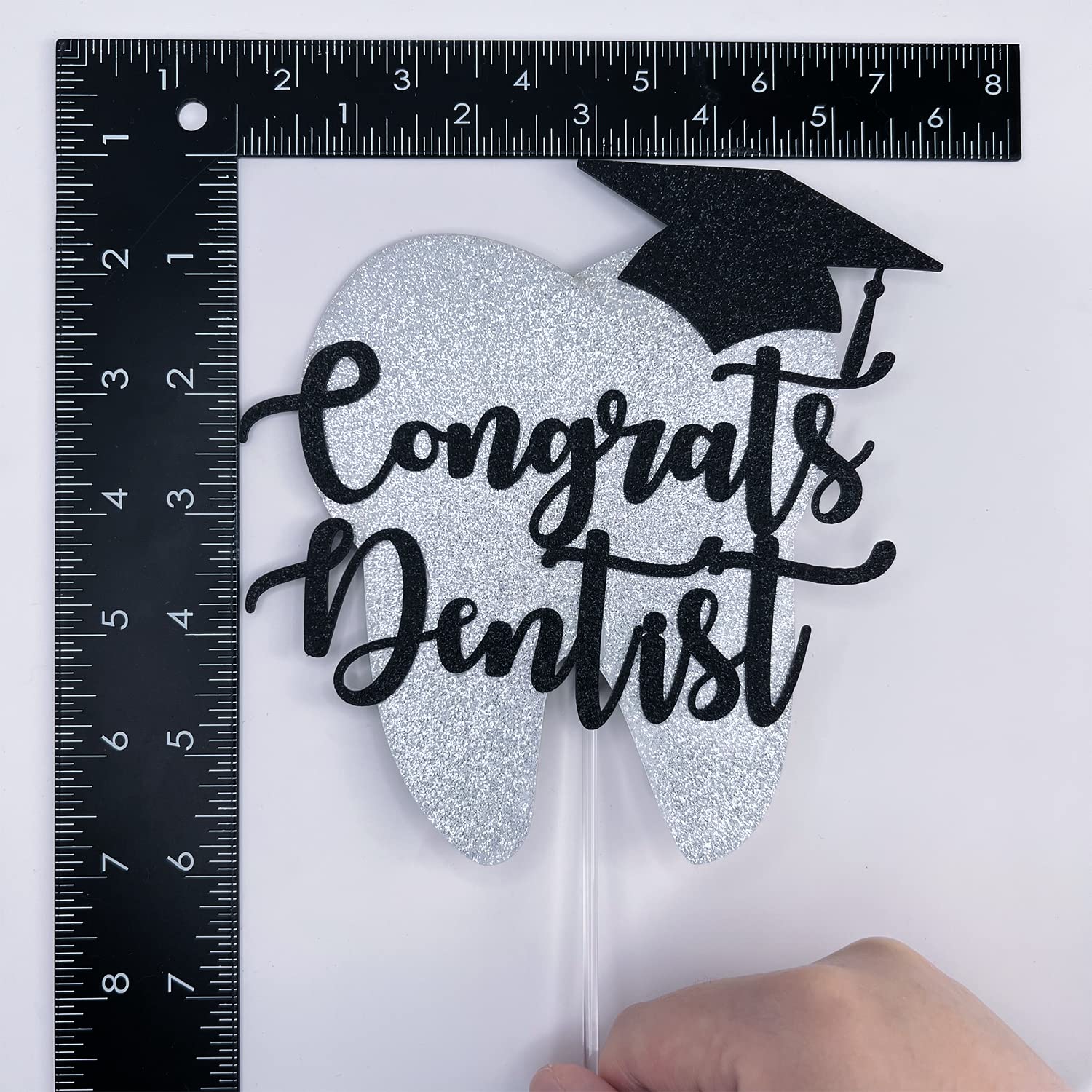 Dentist Graduation Cake Topper 2024 - Dentistry Student Cake Decorations with Tooth & Cap Design - Perfect for Dental School Graduation Parties, Ceremonies & Celebrations
