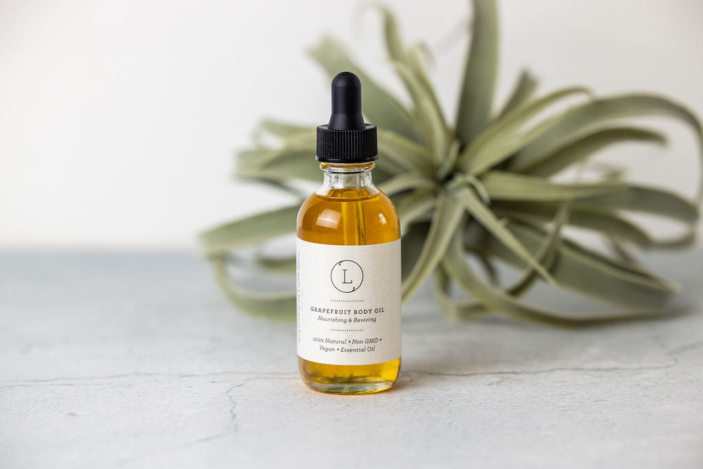 THC-Free CBD Natural Body Oil with Grapefruit Extract | Hydrating & Moisturizing Skin Care for Dry Skin | Perfect for Massage, Relaxation & Daily Skincare Routine