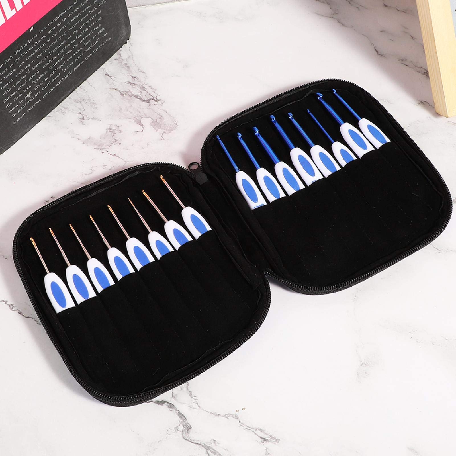 Vbestlife Ergonomic Crochet Hook Set for Beginners - DIY Knitting Needles & Yarn Weaving Tools, Comfortable Grip for Arthritic Hands (Blue) - Perfect for Crafting, Scarf Making, and Home Decor Projects