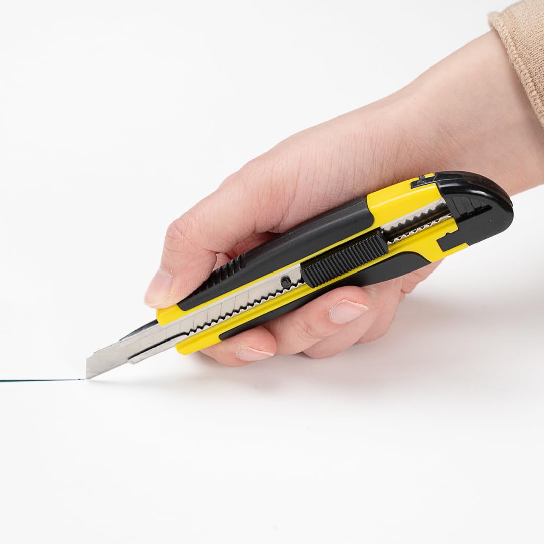 Handy Tek 5.3 Inch Retractable Utility Knife Set of 4 - Snap-Off Blades with Built-In Safety Lock, Heavy Duty Sharp Breakaway Knives for Restaurant, Kitchen, Office & DIY Projects - Yellow Plastic Handle Box Cutter
