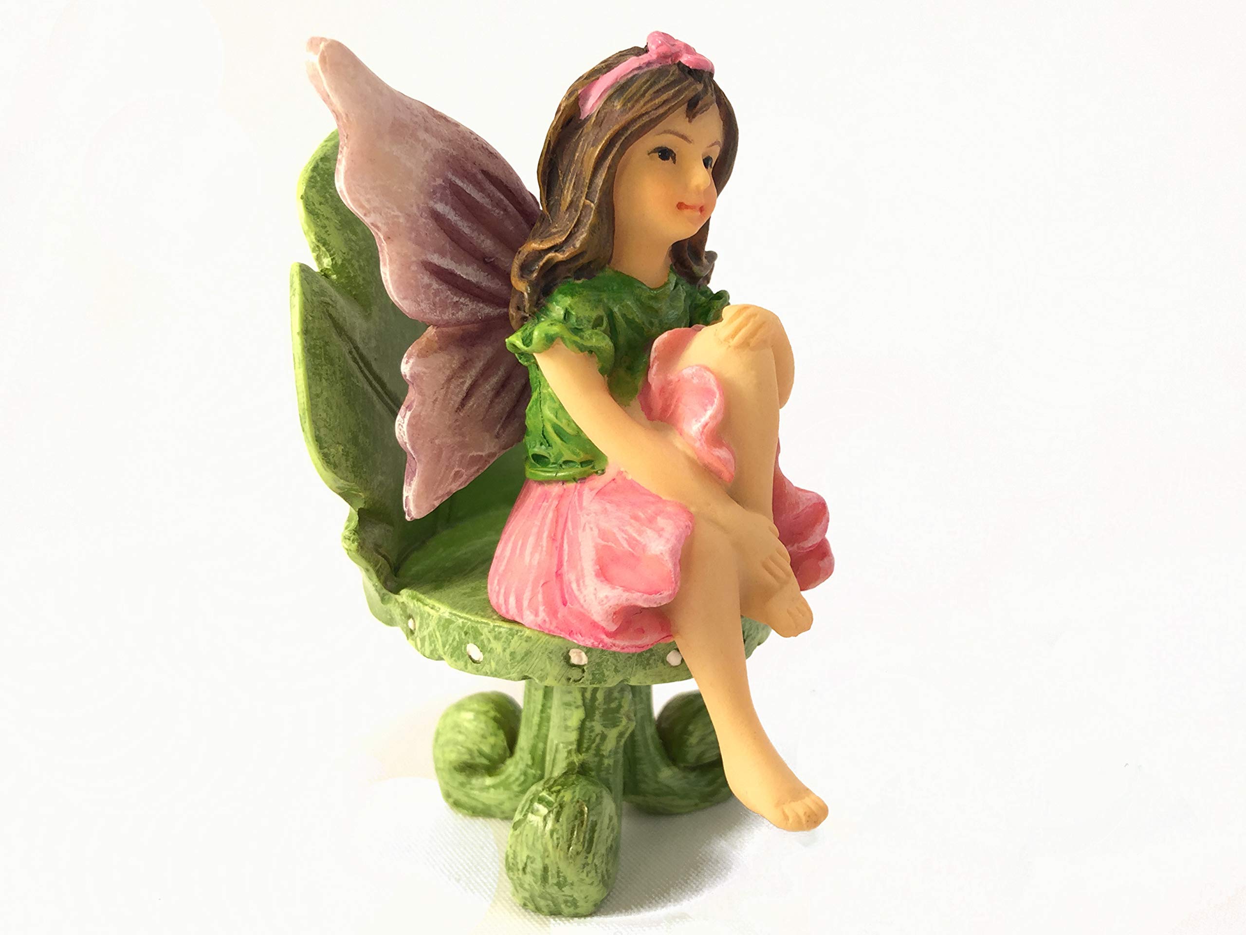 GlitZGlam Miniature Fairy Garden Furniture Set - Leaf Bistro Table & Chairs with Tea Set for Fairies, Gnomes & Miniature Gardens | Perfect for Fairy House Decor, DIY Terrariums & Whimsical Backyard Displays