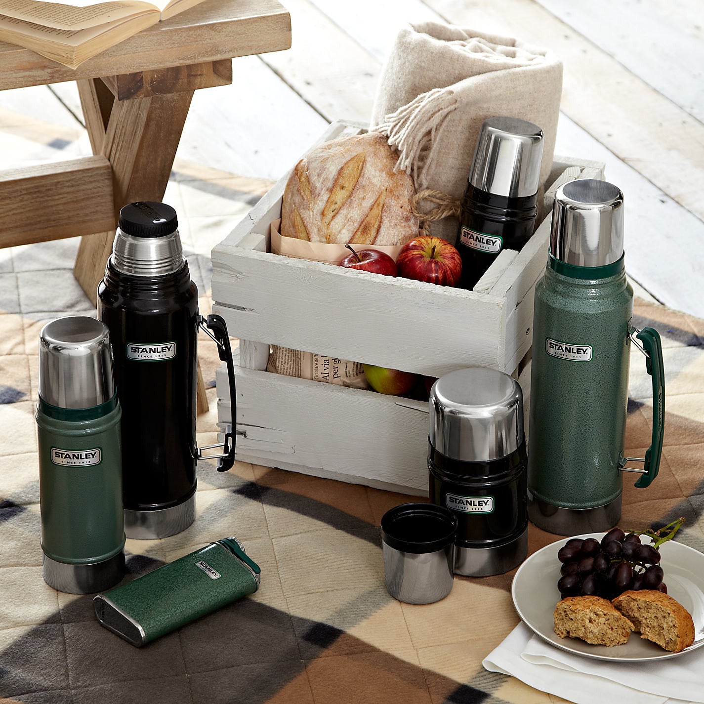 Stanley Classic Vacuum Insulated Stainless Steel Water Bottle - 1 Liter (34oz) Leakproof Thermos for Hot & Cold Beverages - Perfect for Hiking, Camping, Office & Outdoor Adventures